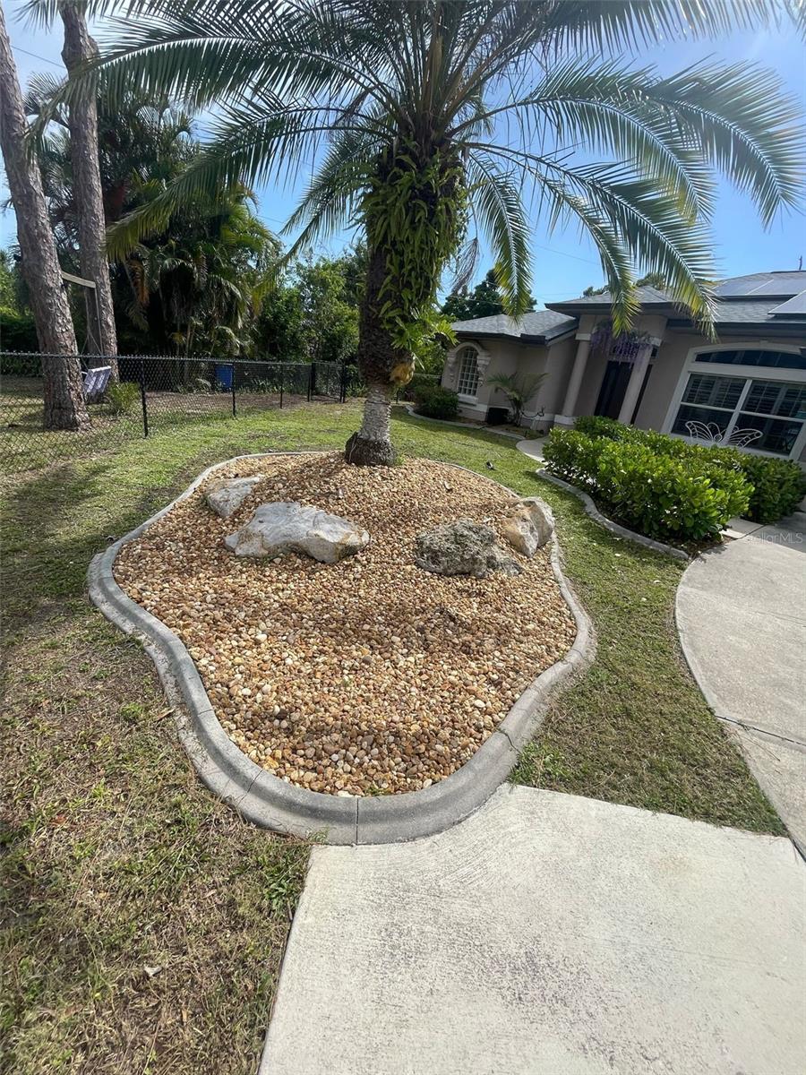 652 N ELM ST, ENGLEWOOD, FL, 34223