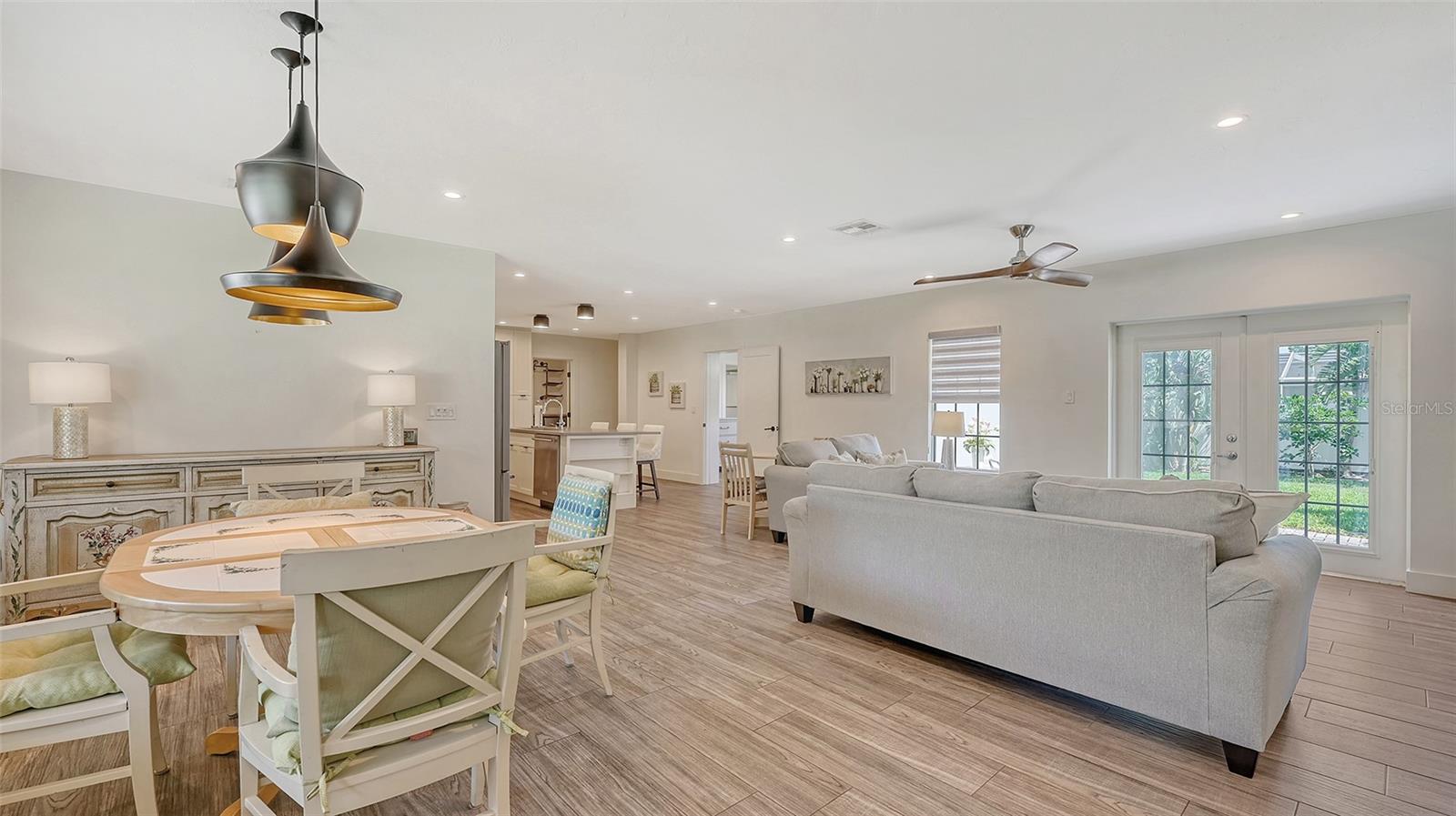 1857 JASMINE DR, SARASOTA, FL, 34239