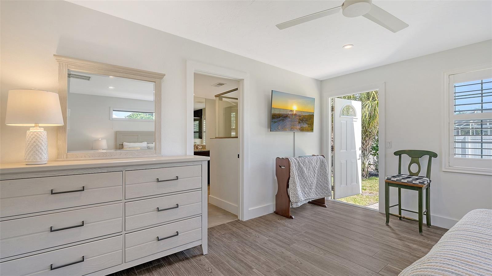 1857 JASMINE DR, SARASOTA, FL, 34239