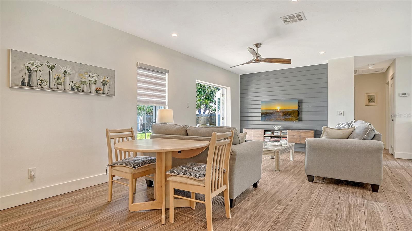 1857 JASMINE DR, SARASOTA, FL, 34239