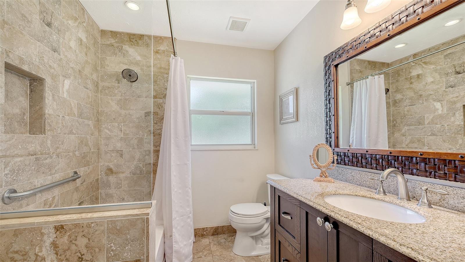 1857 JASMINE DR, SARASOTA, FL, 34239