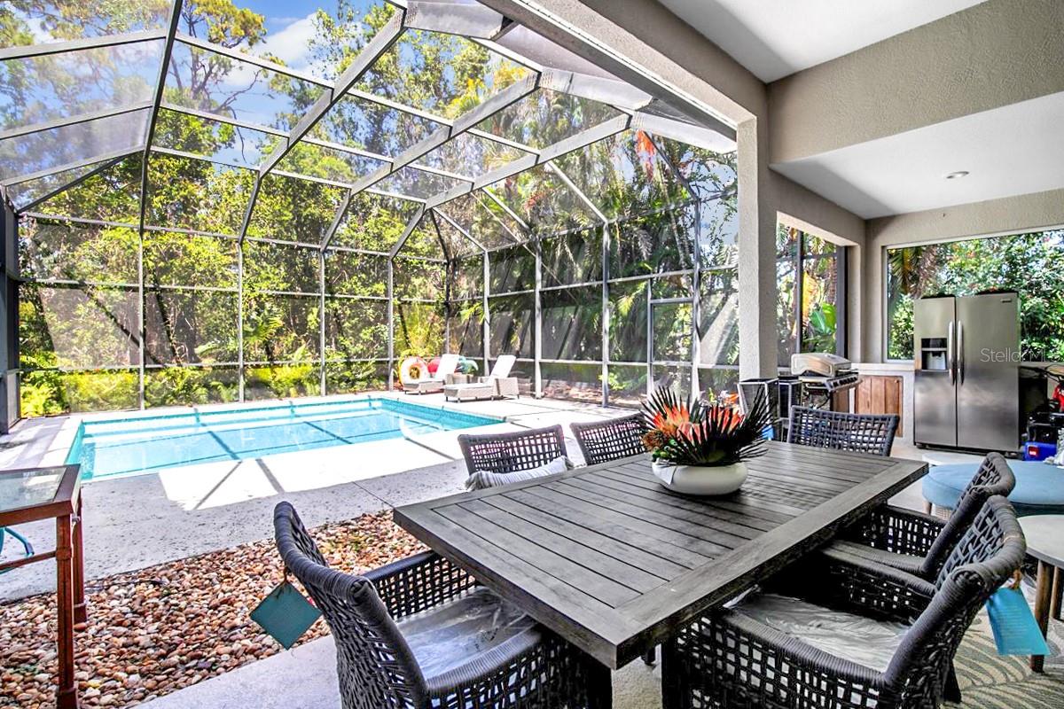 A4651389 Property Photo