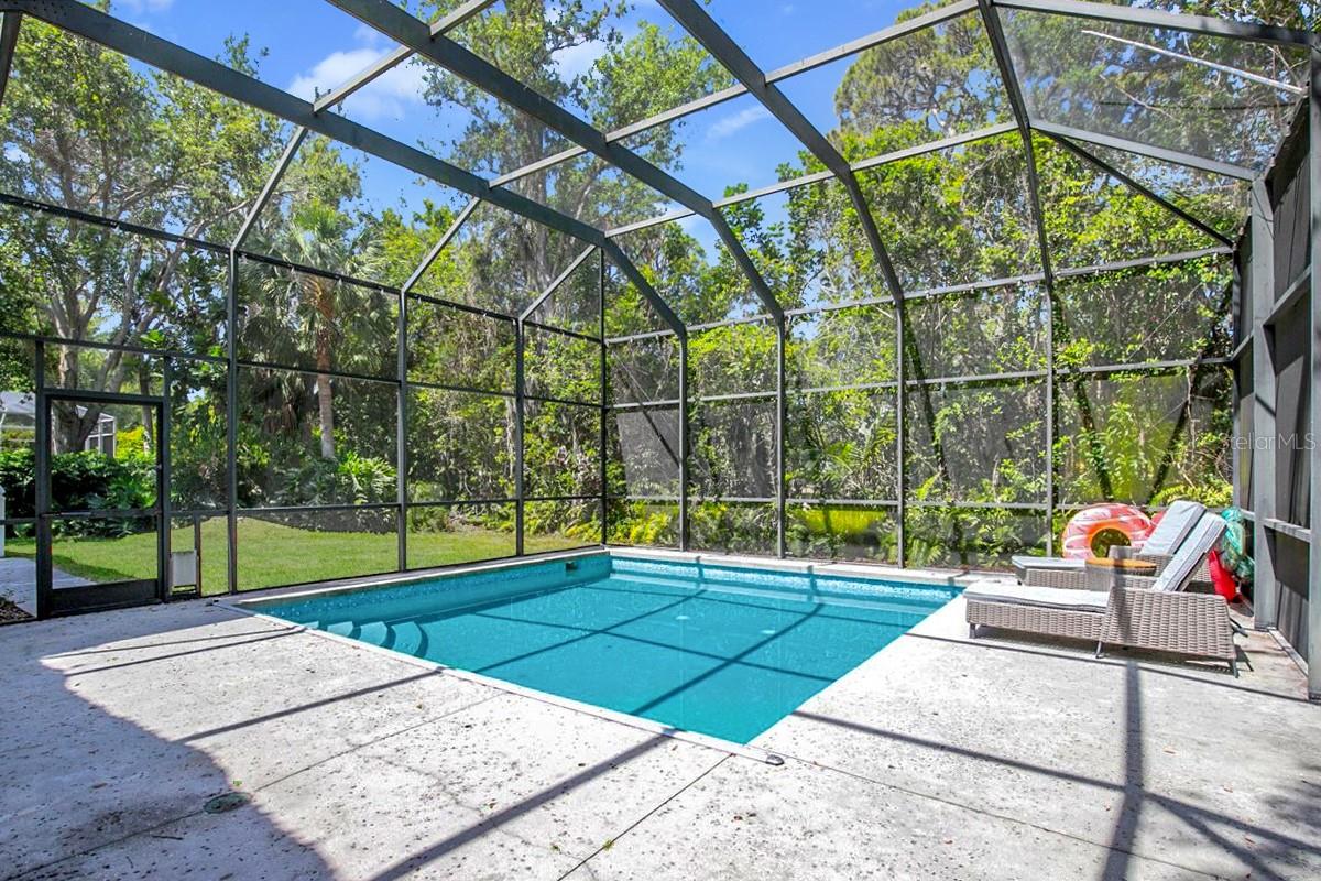 A4651389 Property Photo