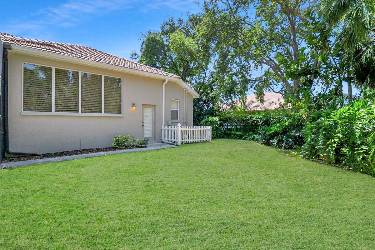 A4651389 Property Photo