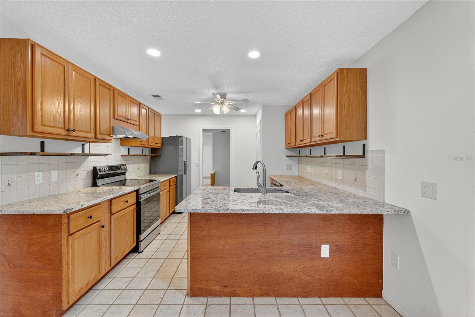 1524 NEW JERSEY OAKS CT, LAKELAND, FL, 33801