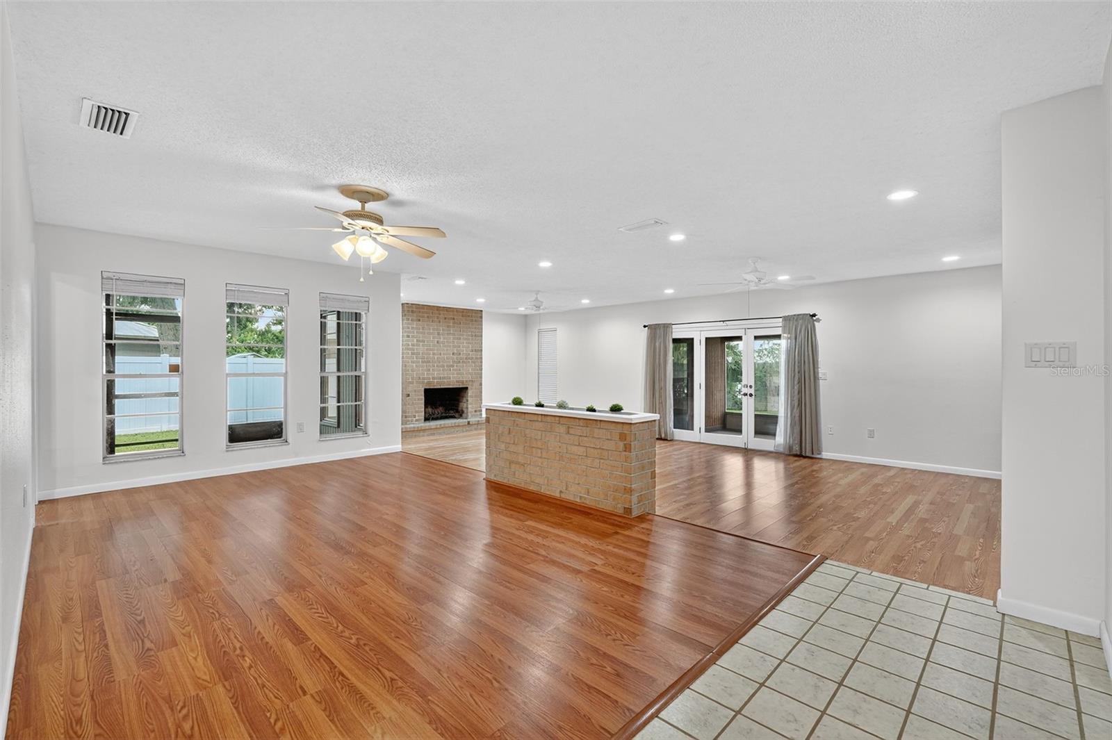 1524 NEW JERSEY OAKS CT, LAKELAND, FL, 33801