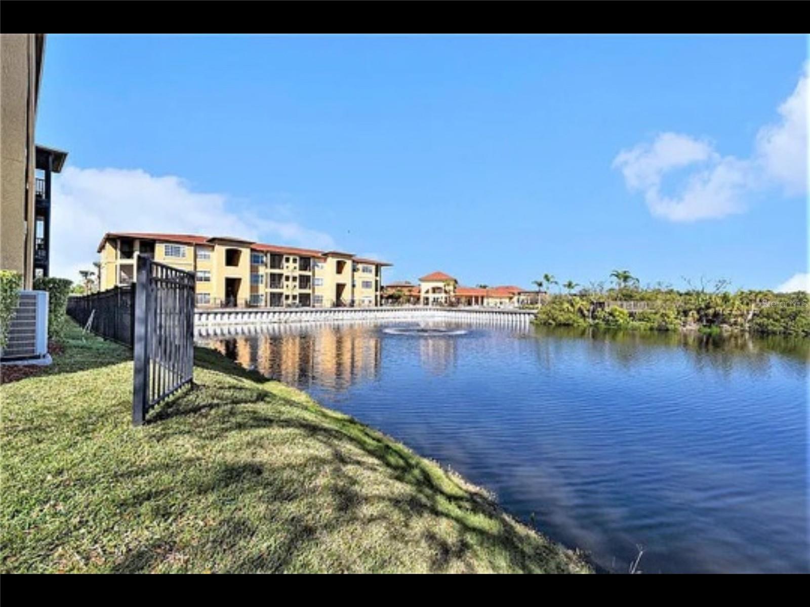 4333 BAYSIDE VILLAGE DR #310, TAMPA, FL, 33615