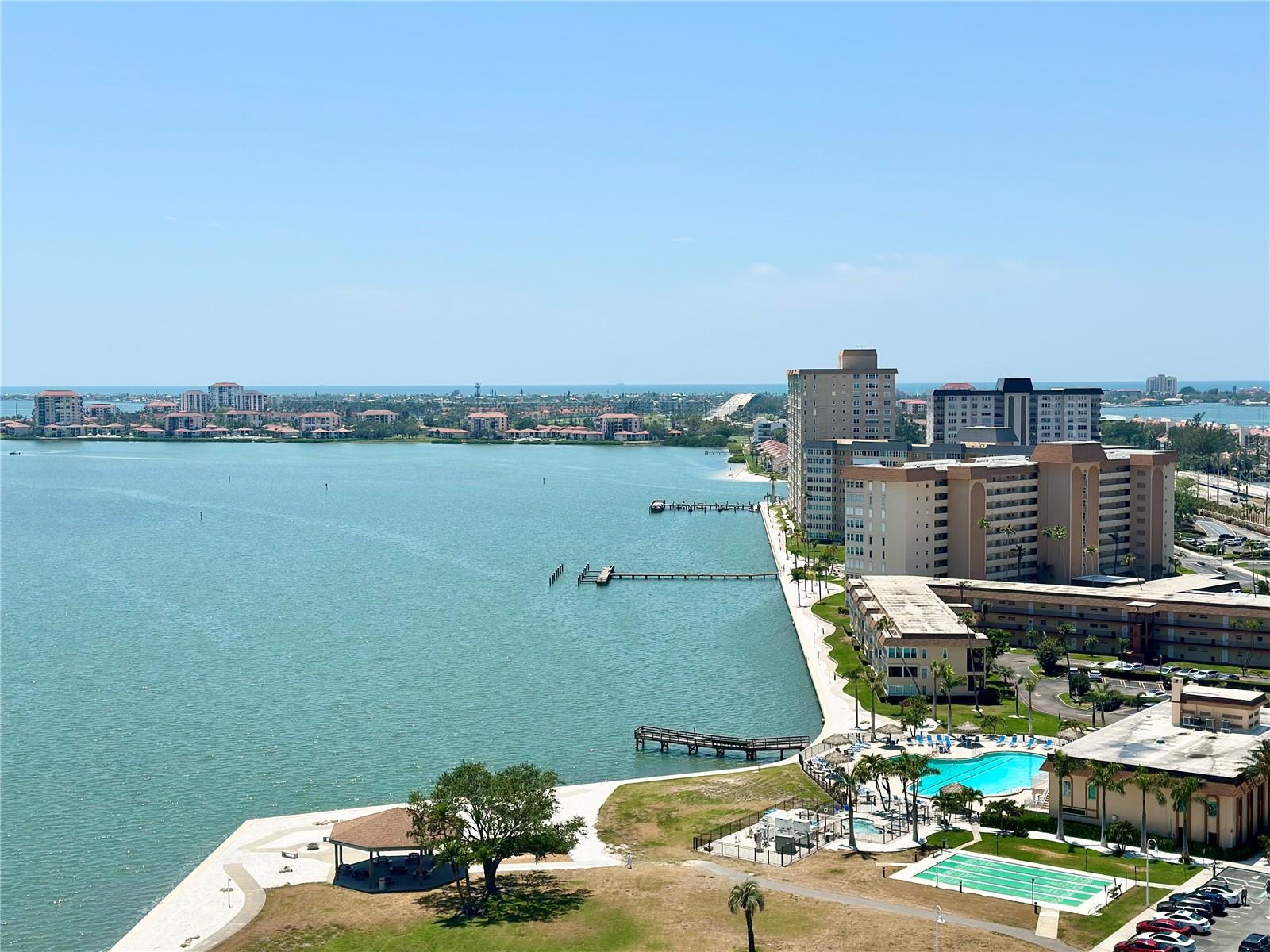 4900 BRITTANY DR S #1810, ST PETERSBURG, FL, 33715