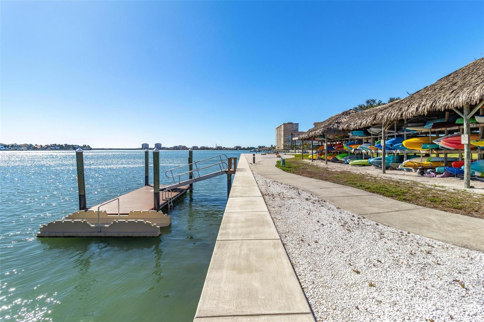 4900 BRITTANY DR S #1810, ST PETERSBURG, FL, 33715