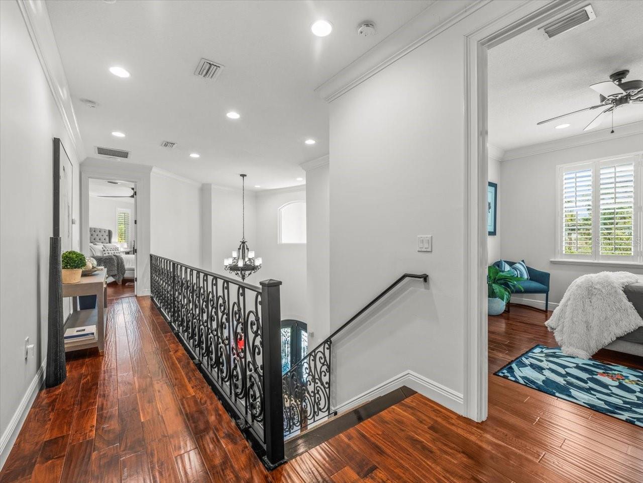 124 ESTADO WAY NE, ST PETERSBURG, FL, 33704