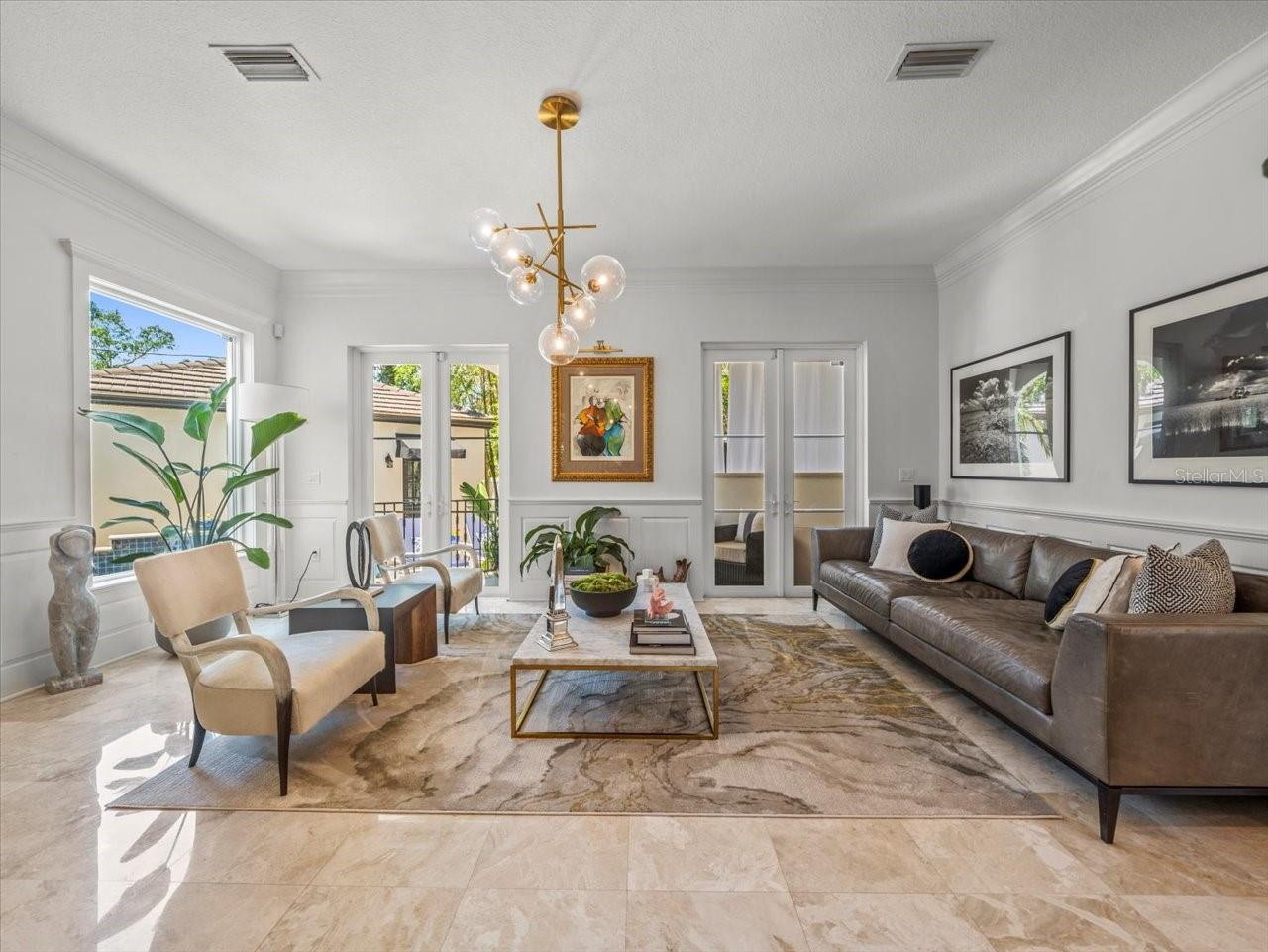 124 ESTADO WAY NE, ST PETERSBURG, FL, 33704