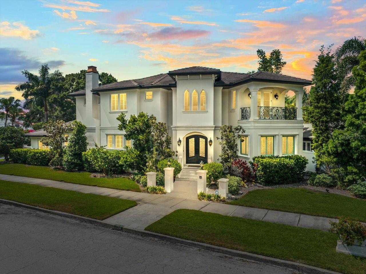 124 ESTADO WAY NE, ST PETERSBURG, FL, 33704