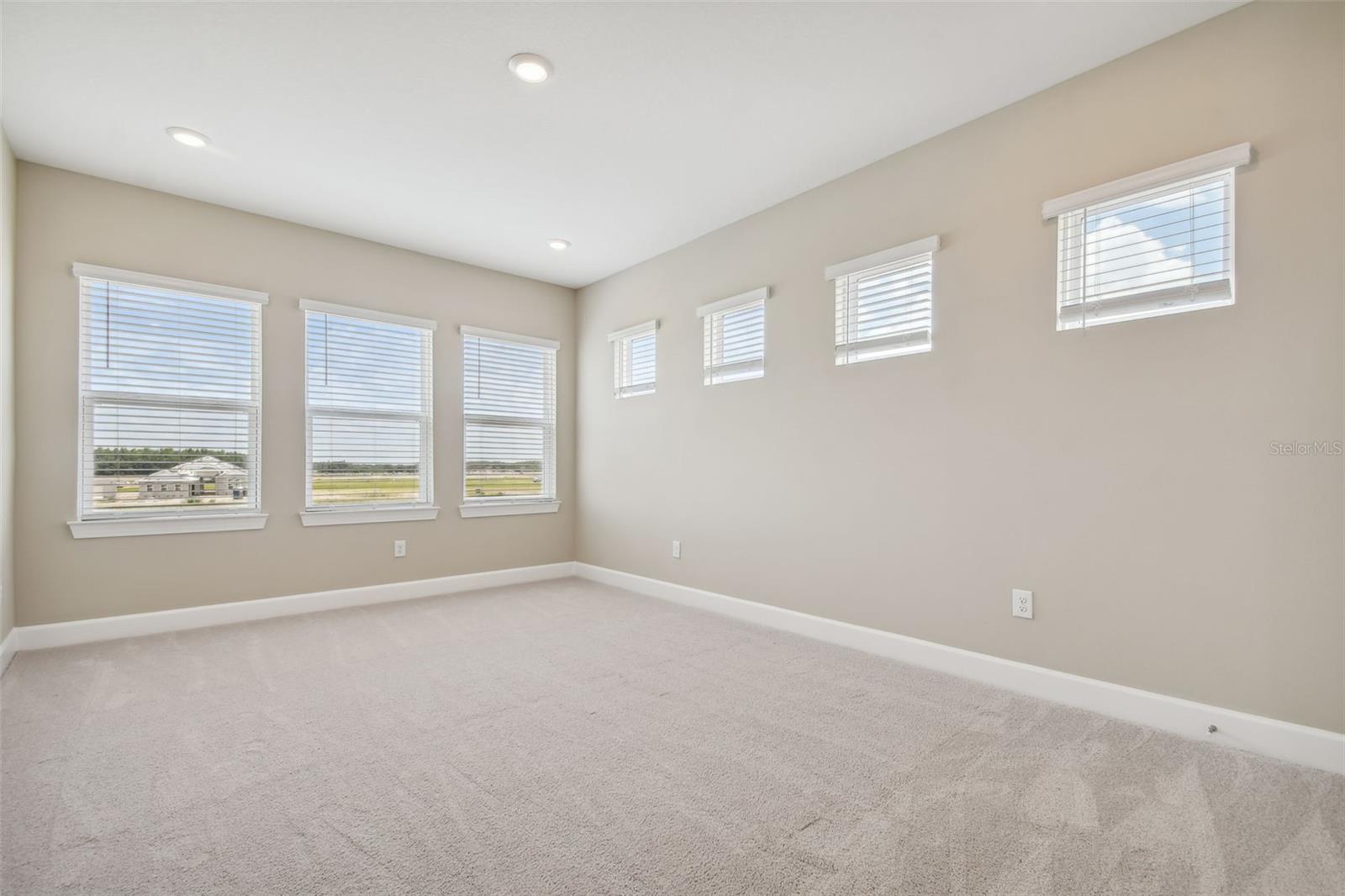 34084 TORRENT LN, WESLEY CHAPEL, FL, 33543