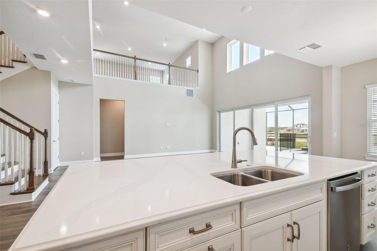 34084 TORRENT LN, WESLEY CHAPEL, FL, 33543