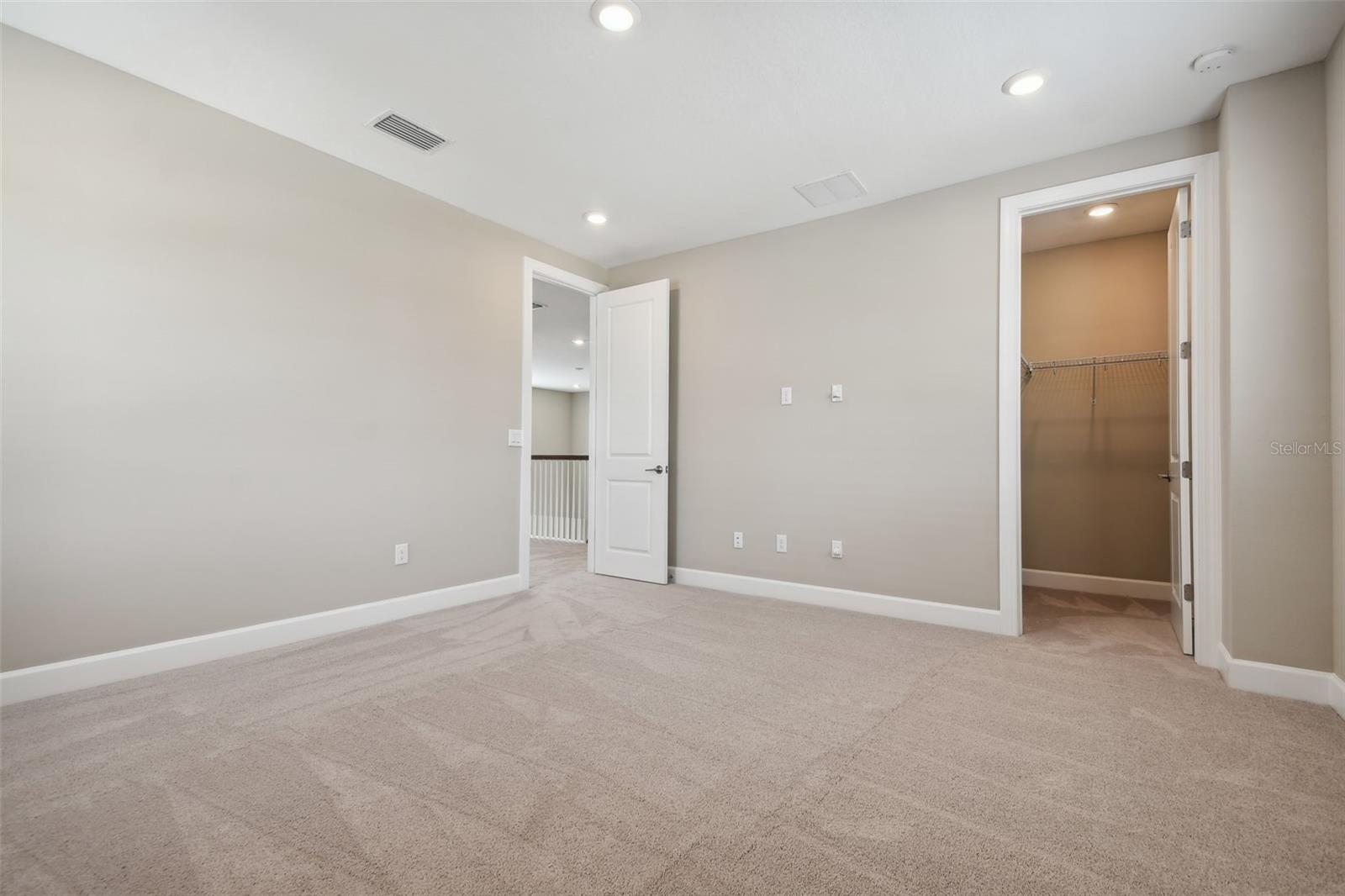 34084 TORRENT LN, WESLEY CHAPEL, FL, 33543