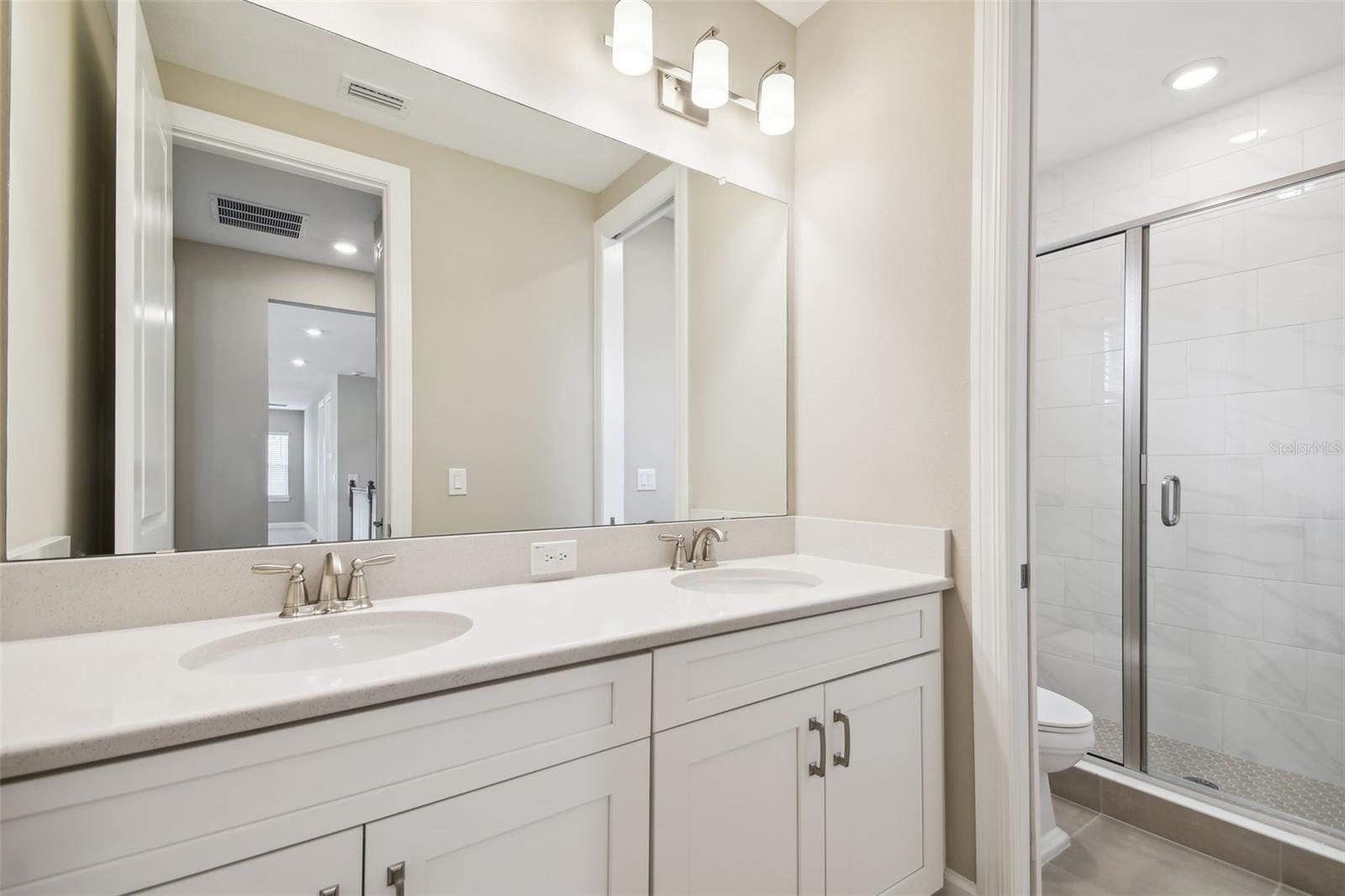 34084 TORRENT LN, WESLEY CHAPEL, FL, 33543