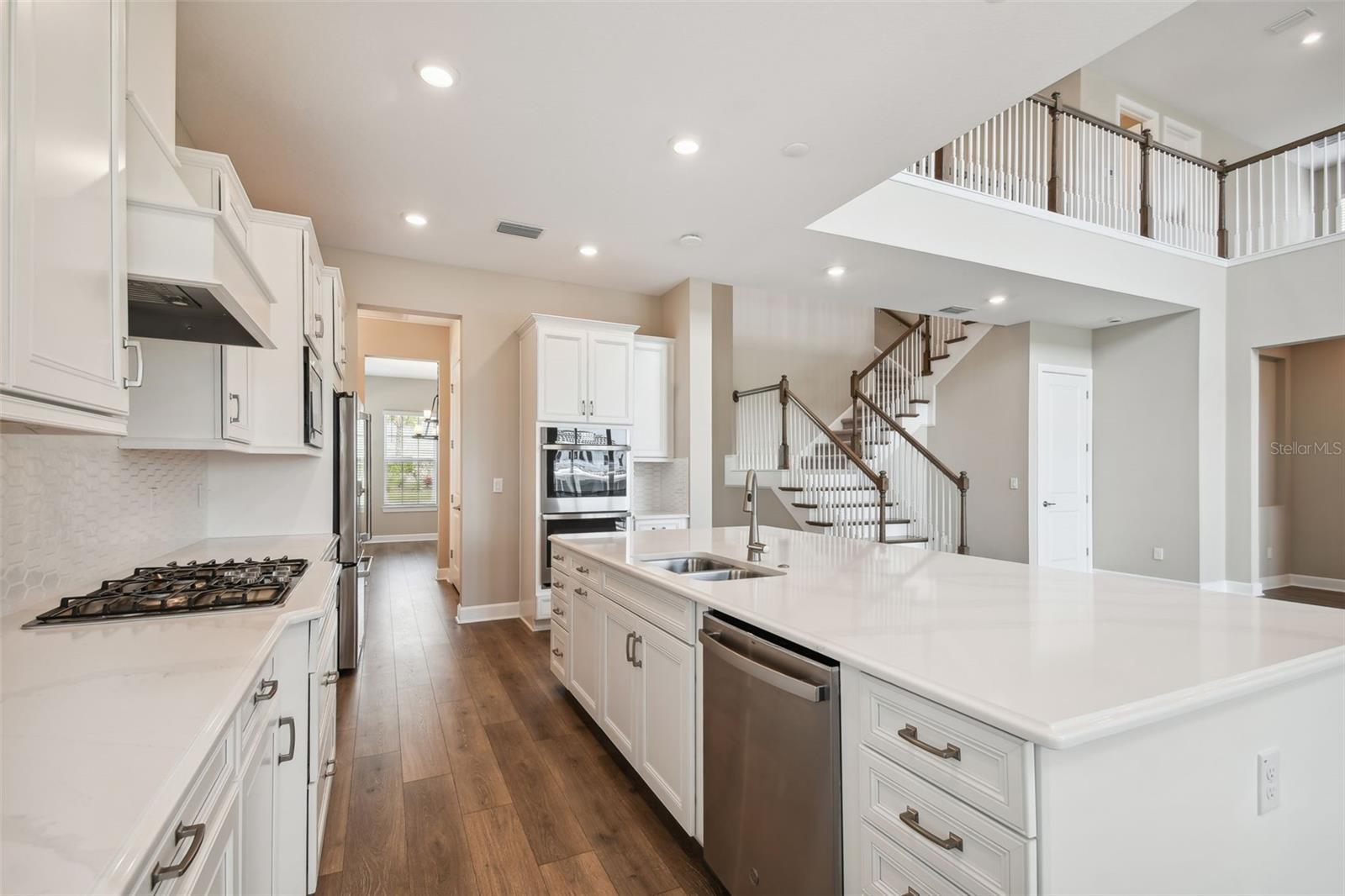 34084 TORRENT LN, WESLEY CHAPEL, FL, 33543