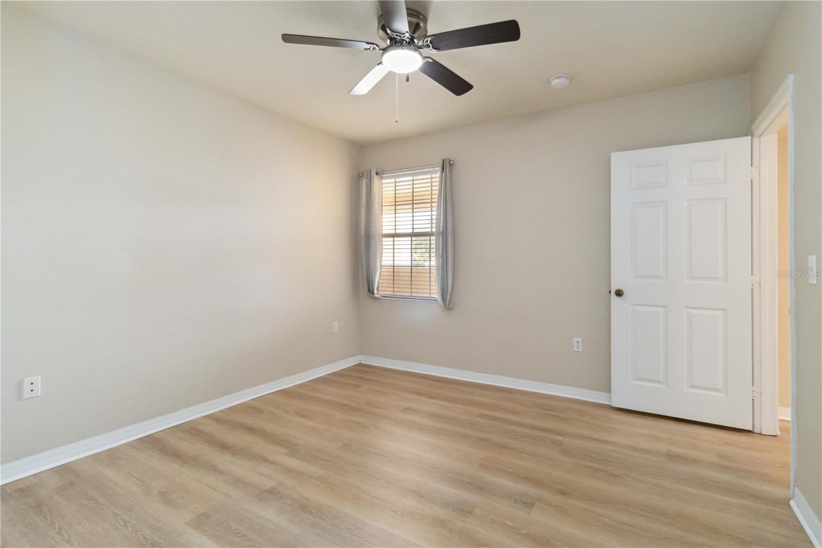 1010 VILLAGIO CIR #202, SARASOTA, FL, 34237