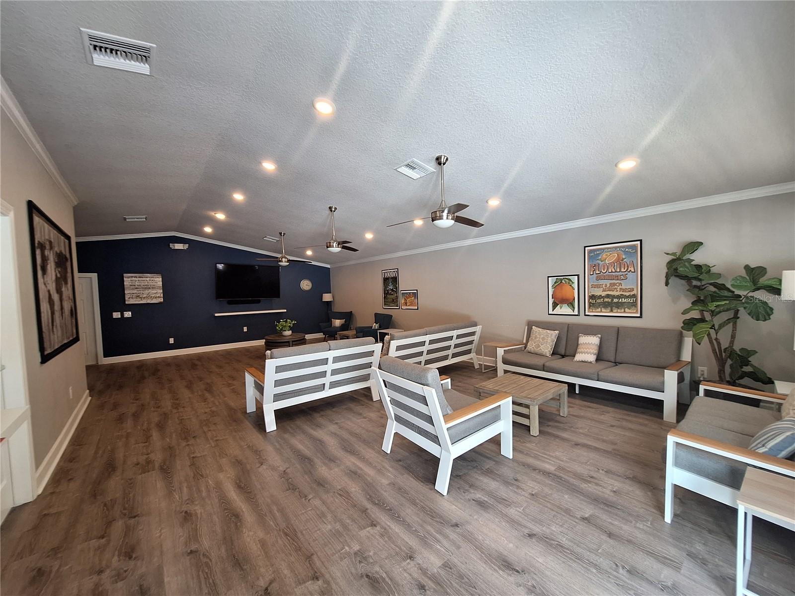 1693 FRY CT, DUNEDIN, FL, 34698