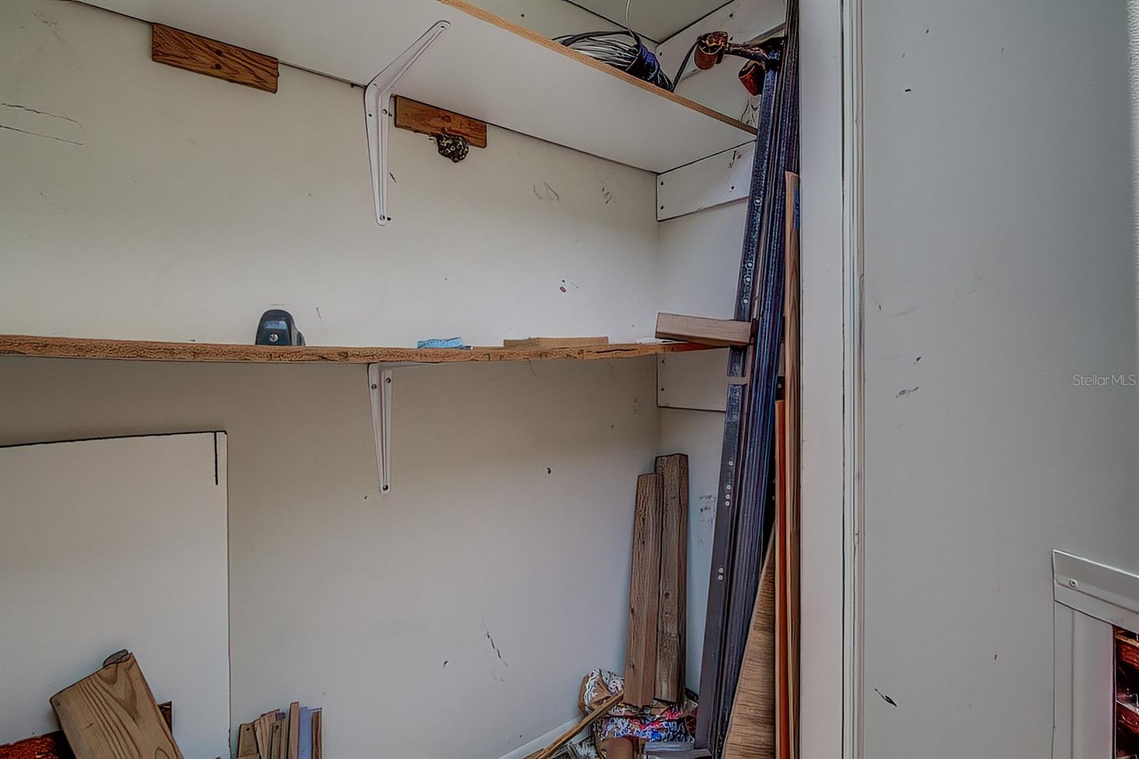 TB8382044 Property Photo