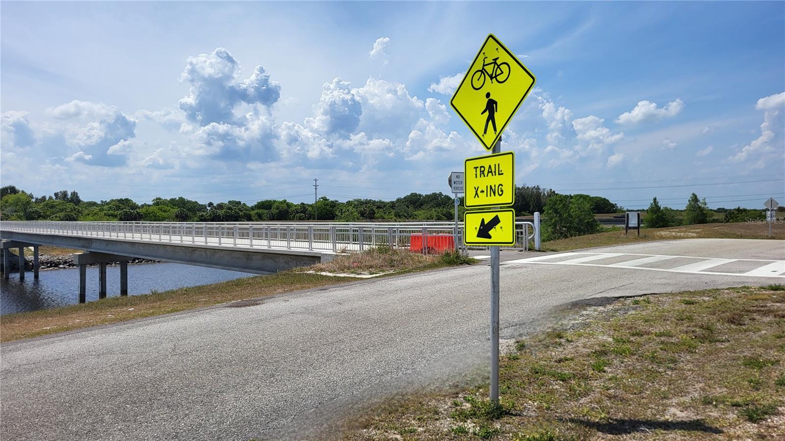 1084 ARVIN LN, MOORE HAVEN, FL, 33471