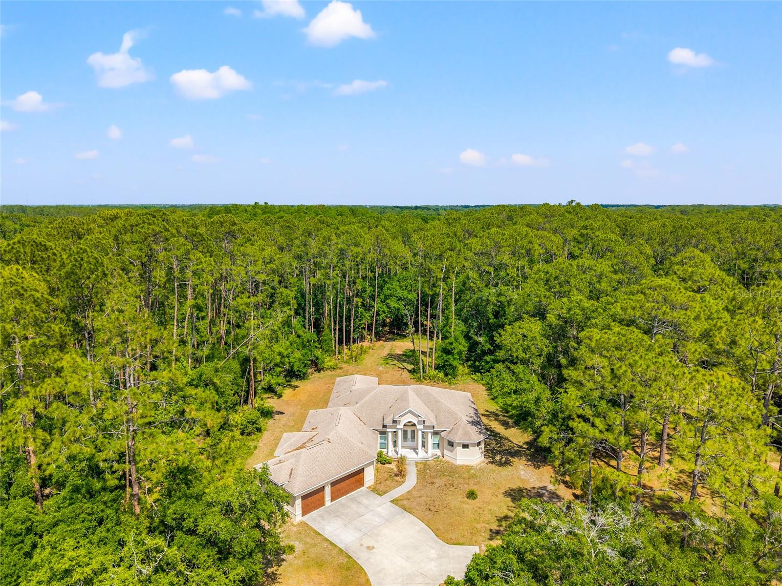 7340 WEST DR, WESLEY CHAPEL, FL, 33544