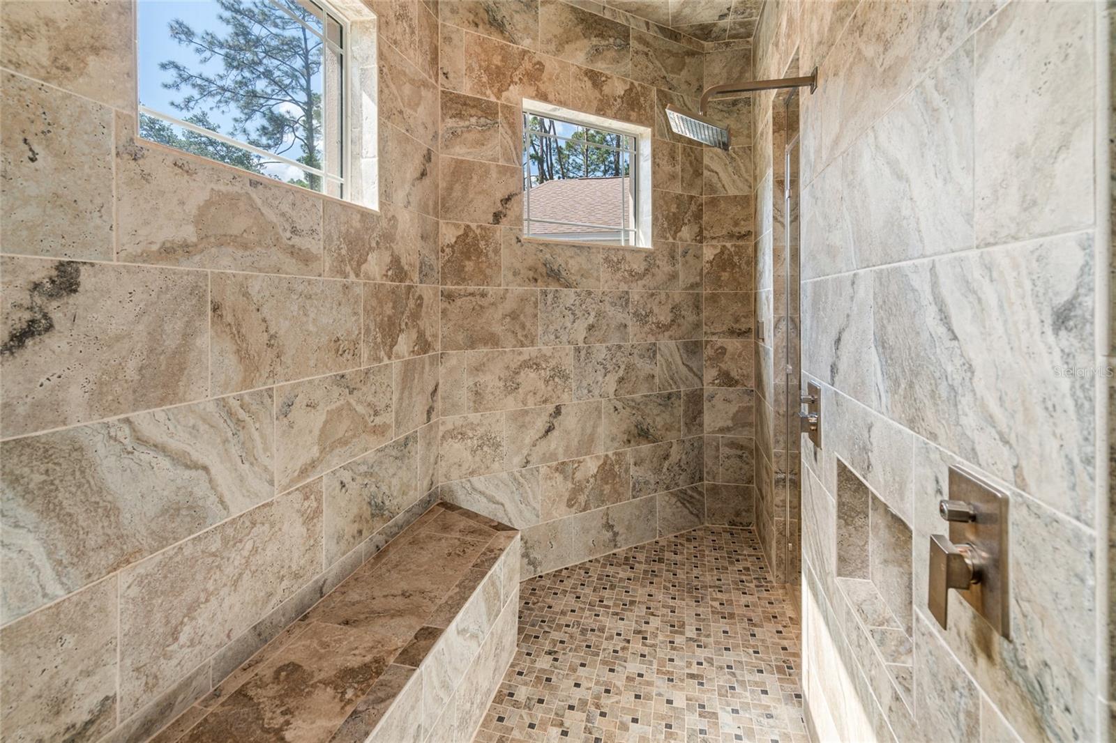 7340 WEST DR, WESLEY CHAPEL, FL, 33544