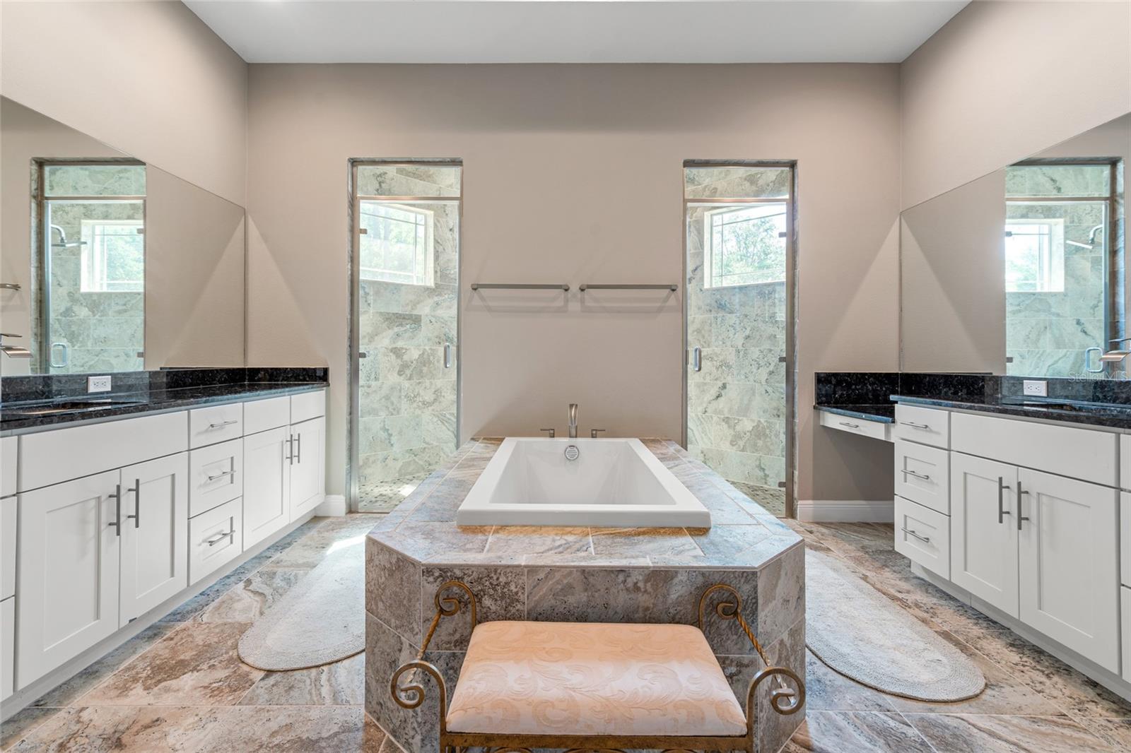 7340 WEST DR, WESLEY CHAPEL, FL, 33544