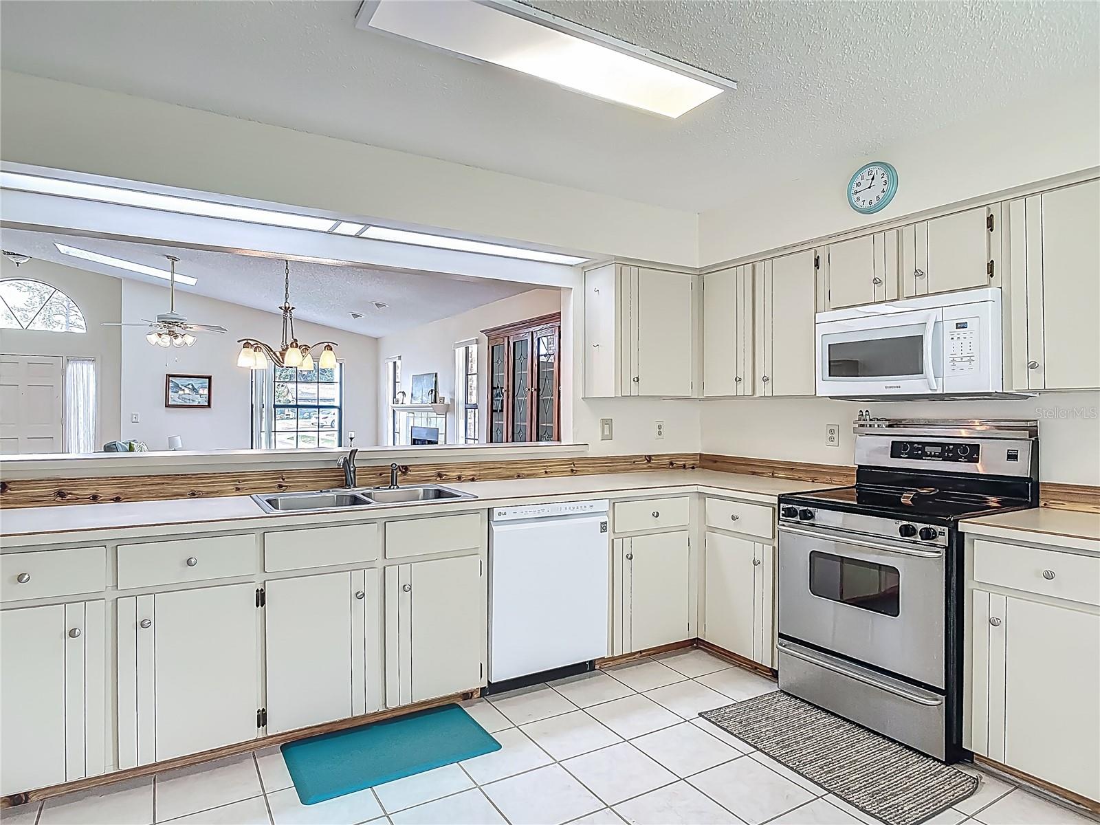 907 SILVER LEAF PL, PORT ORANGE, FL, 32127