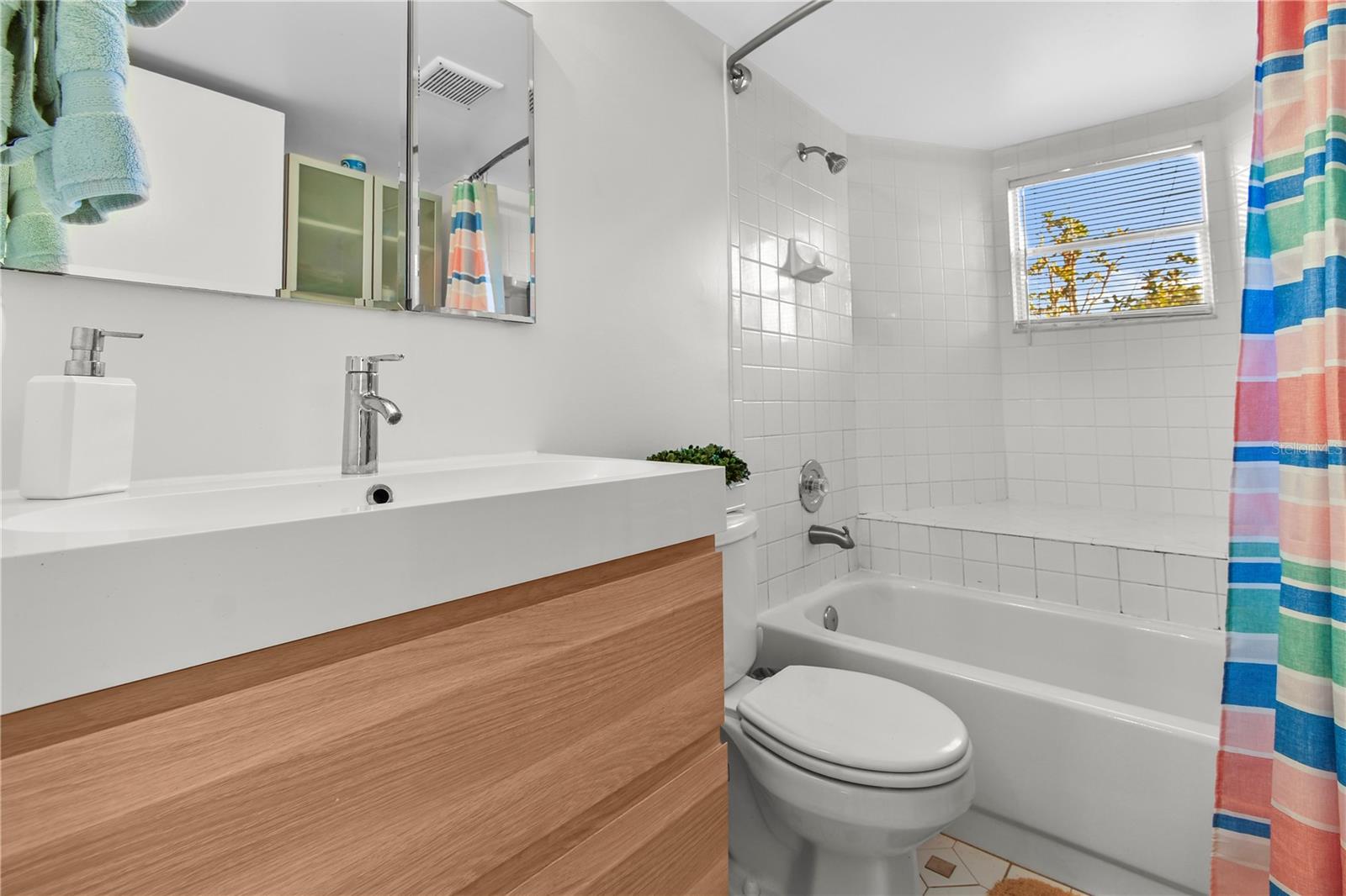 6415 13TH AVE N, ST PETERSBURG, FL, 33710