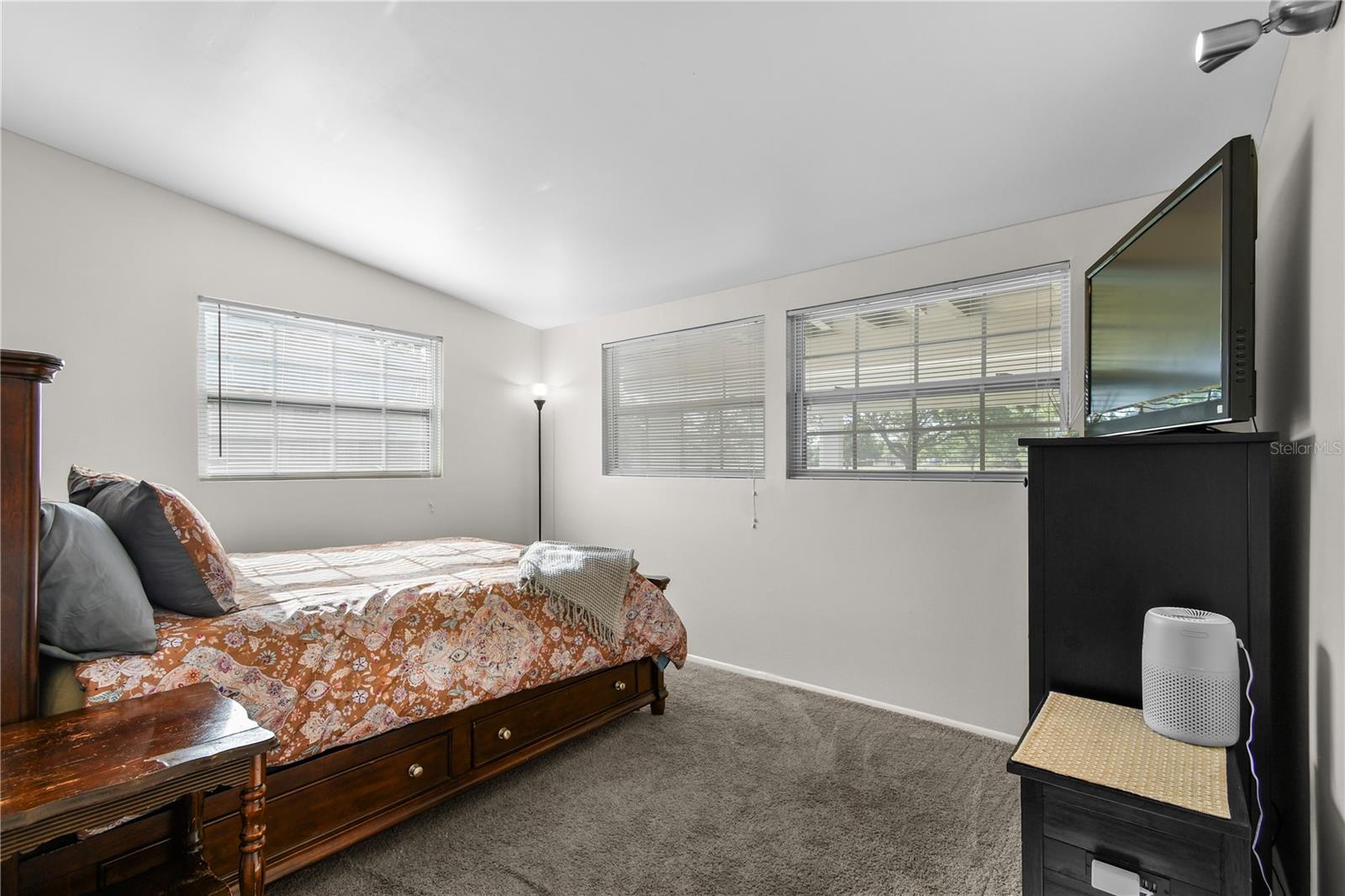 6415 13TH AVE N, ST PETERSBURG, FL, 33710