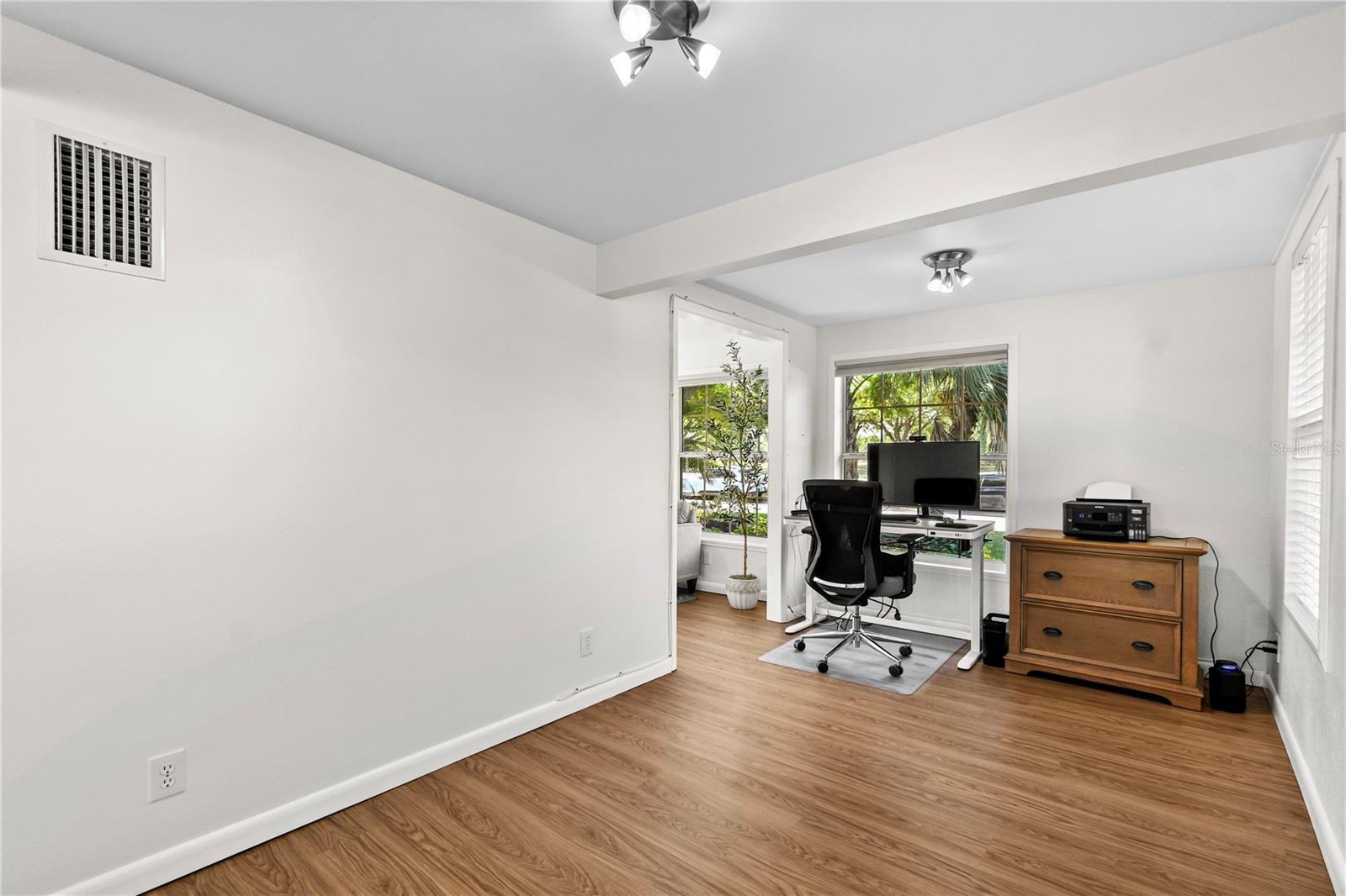 6415 13TH AVE N, ST PETERSBURG, FL, 33710