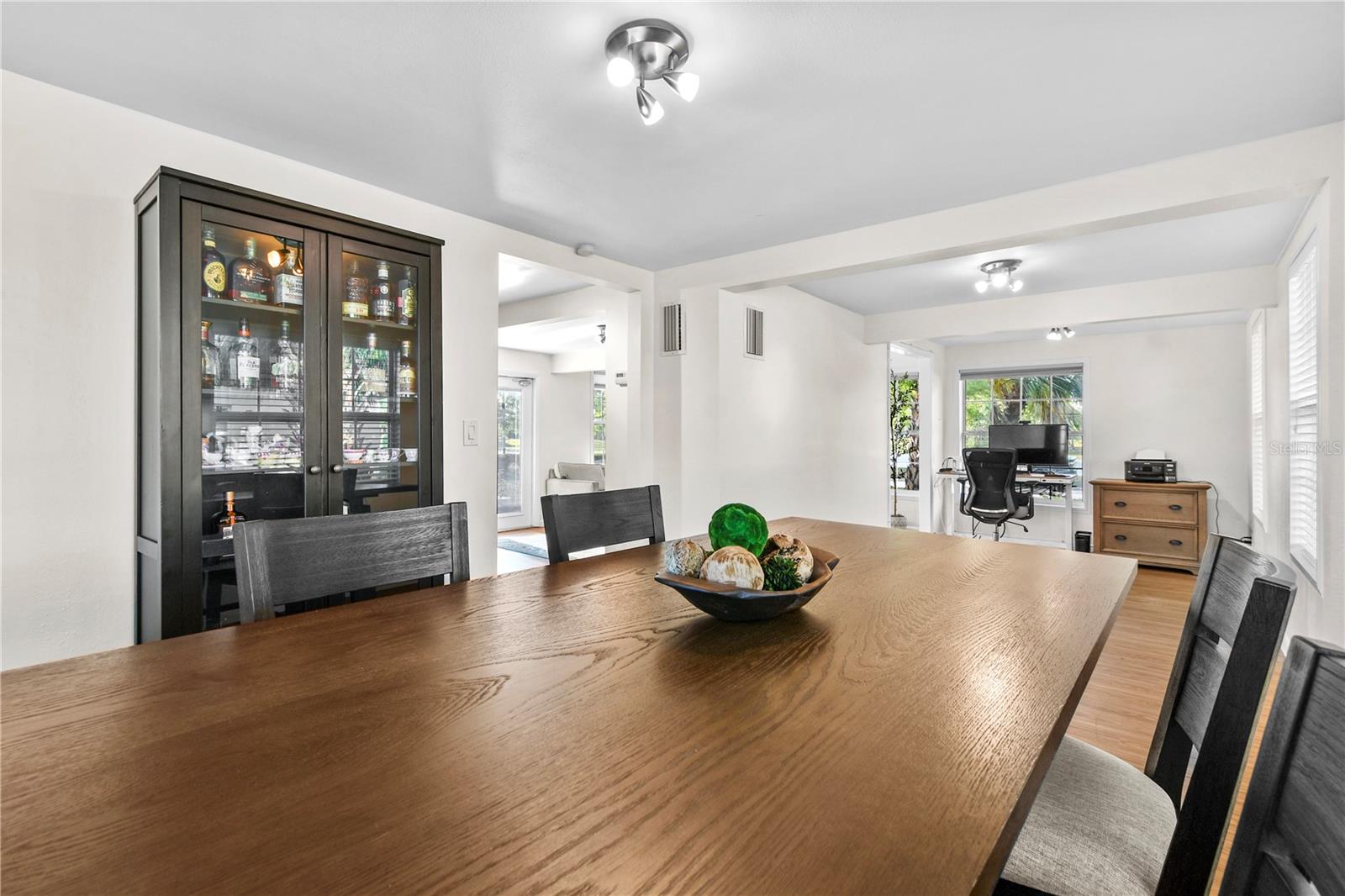 6415 13TH AVE N, ST PETERSBURG, FL, 33710