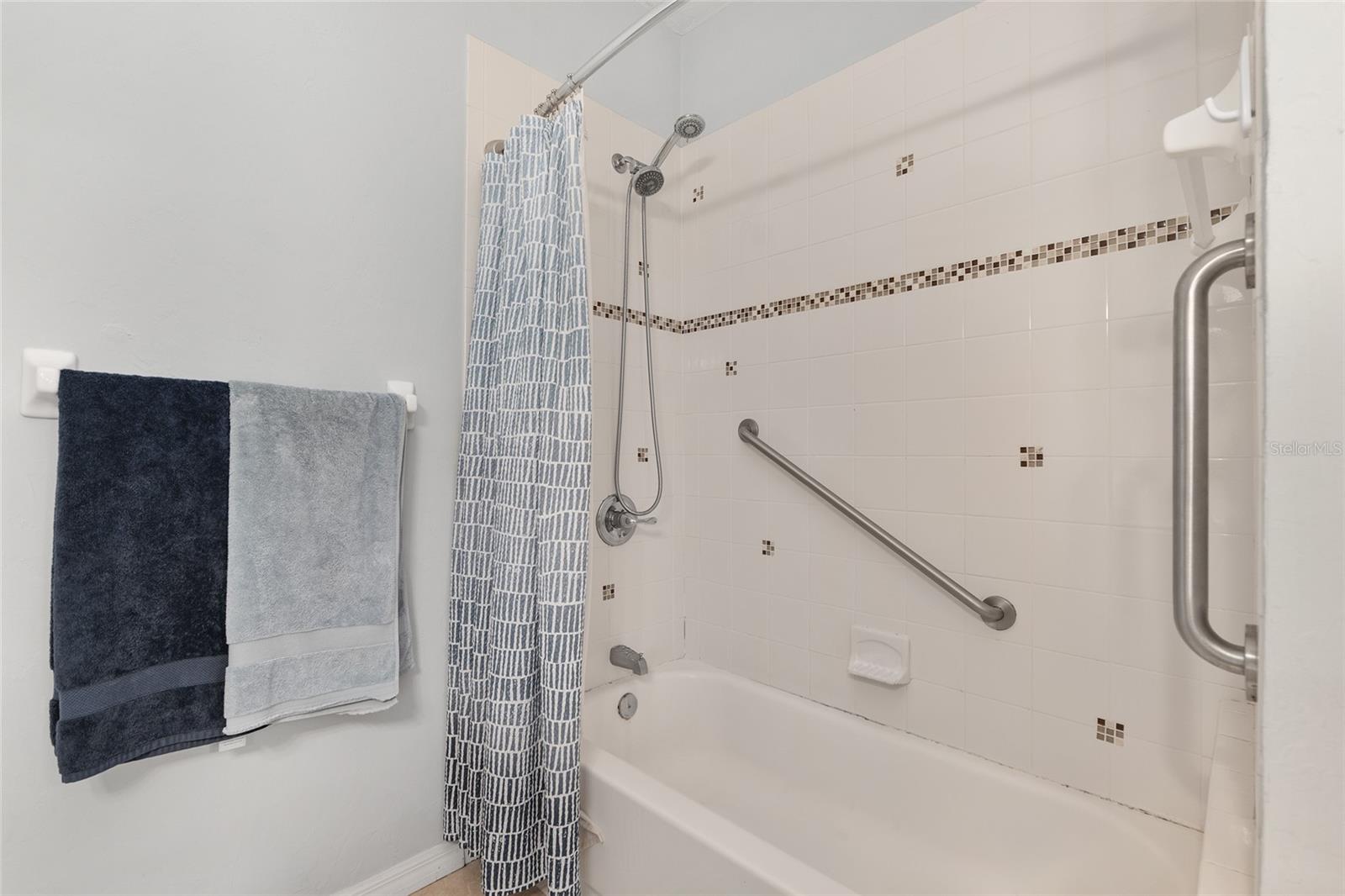 7976 NW 48TH WAY, GAINESVILLE, FL, 32653