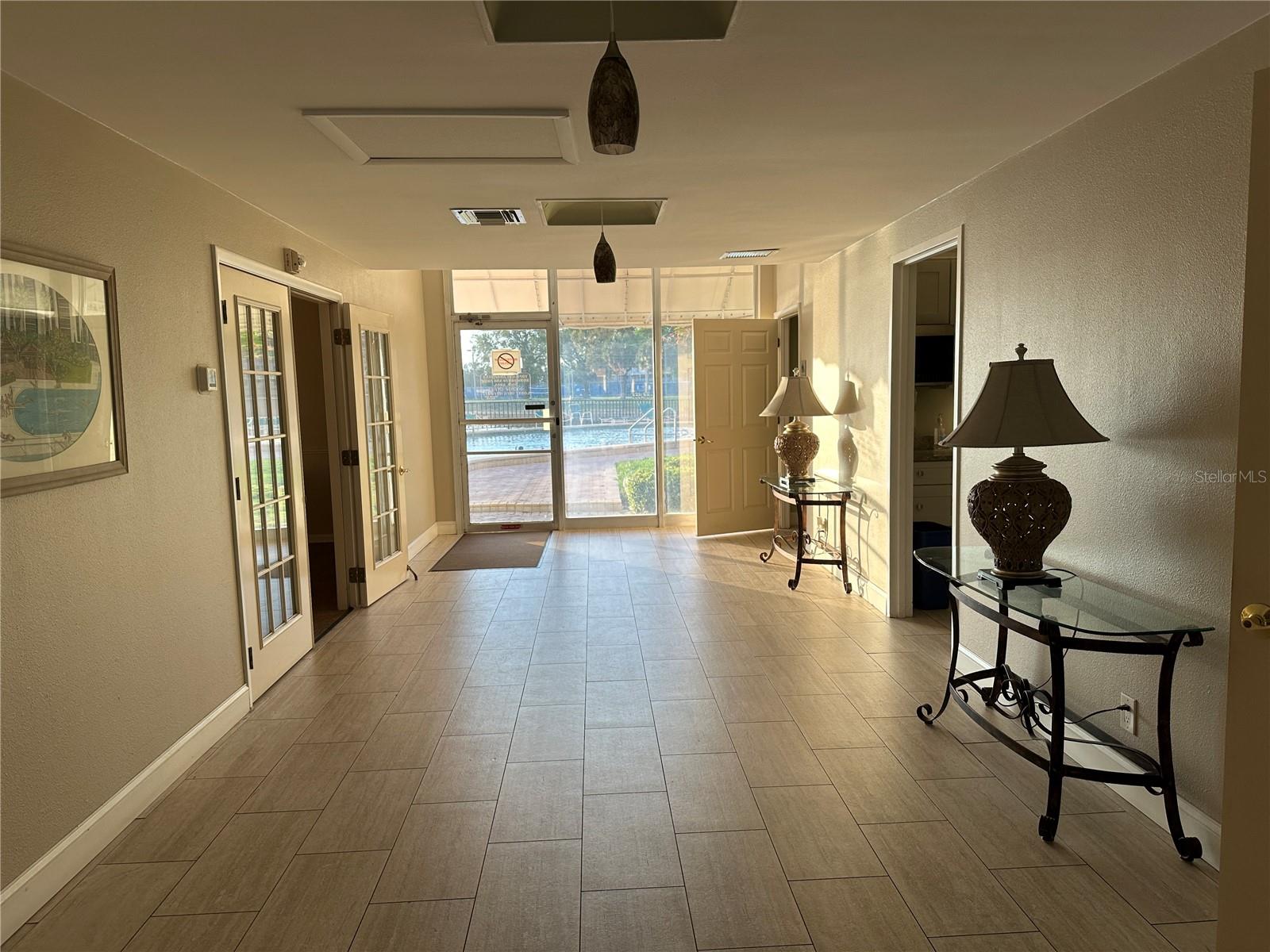 10355 PARADISE BLVD #414, TREASURE ISLAND, FL, 33706