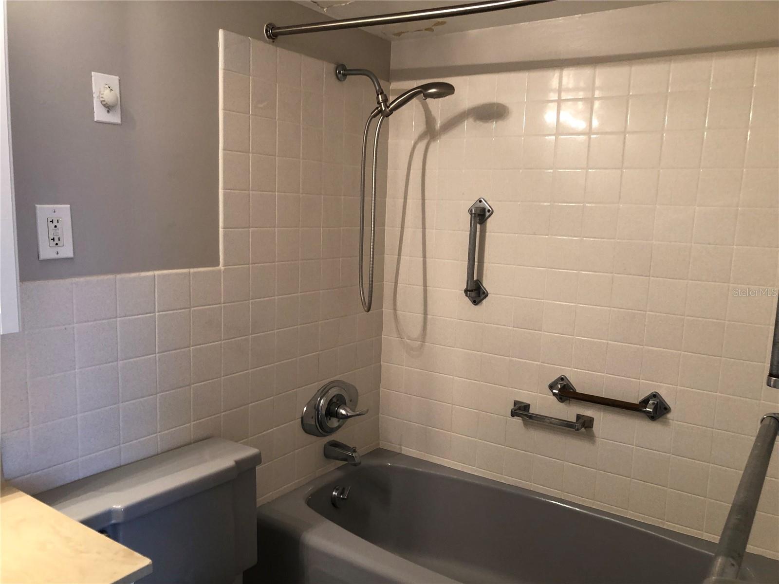 10355 PARADISE BLVD #414, TREASURE ISLAND, FL, 33706