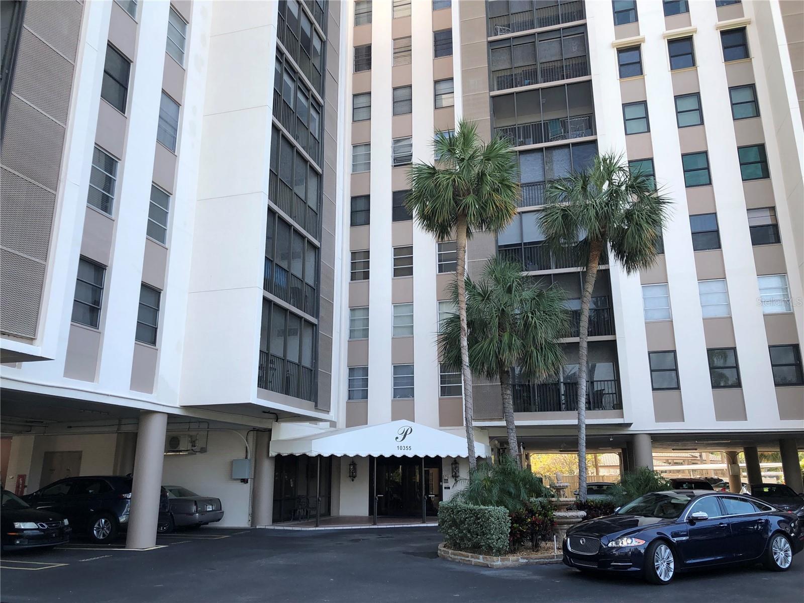 10355 PARADISE BLVD #414, TREASURE ISLAND, FL, 33706