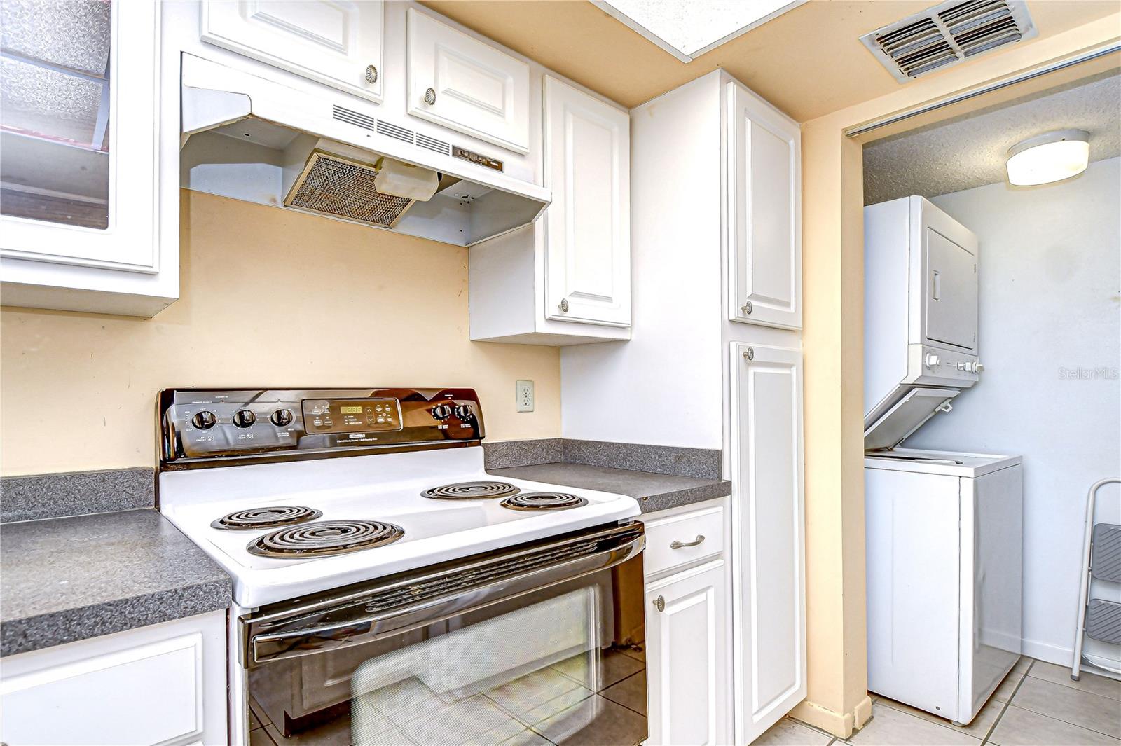 13602 S VILLAGE DR #1309, TAMPA, FL, 33618