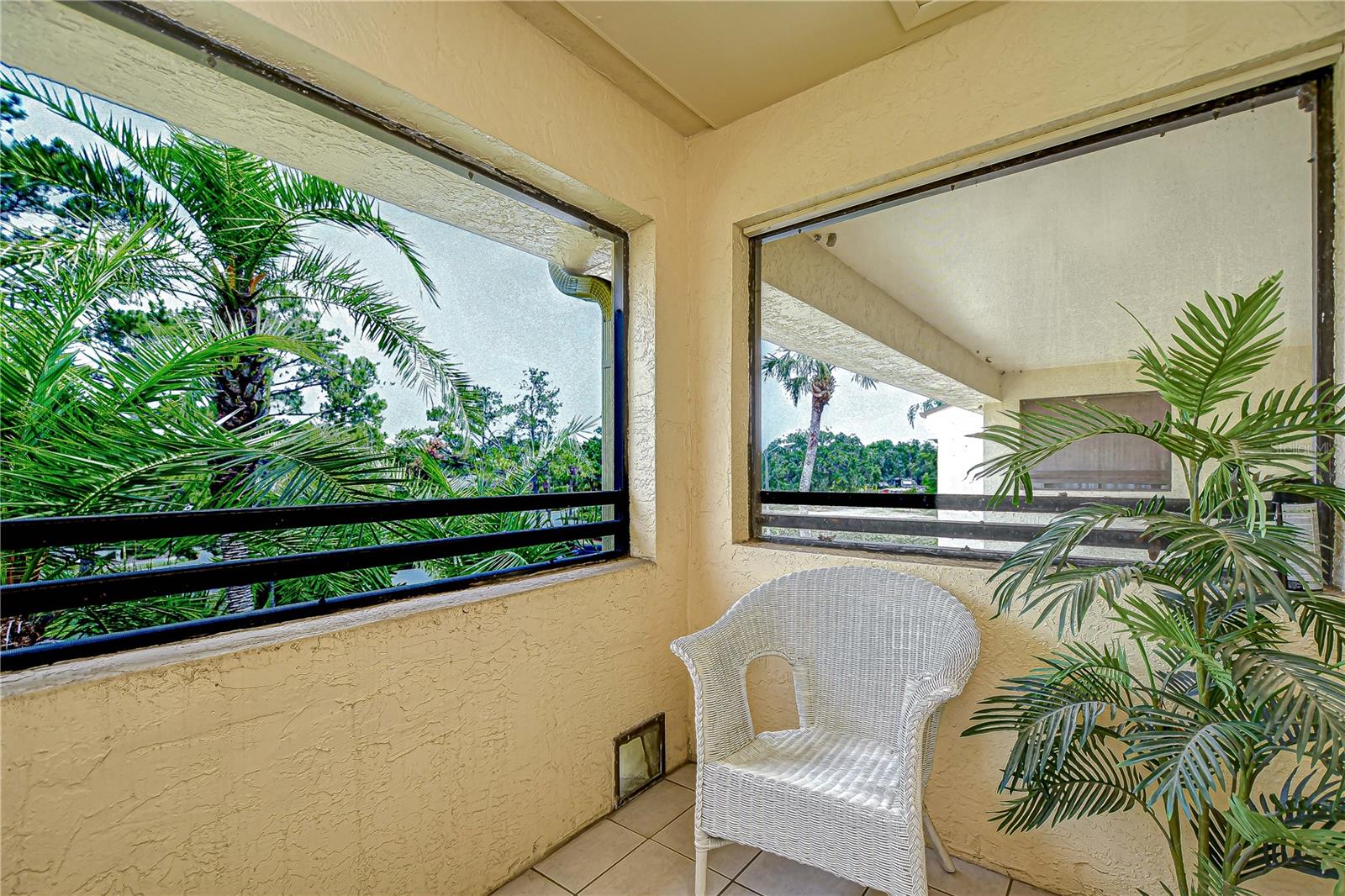 13602 S VILLAGE DR #1309, TAMPA, FL, 33618