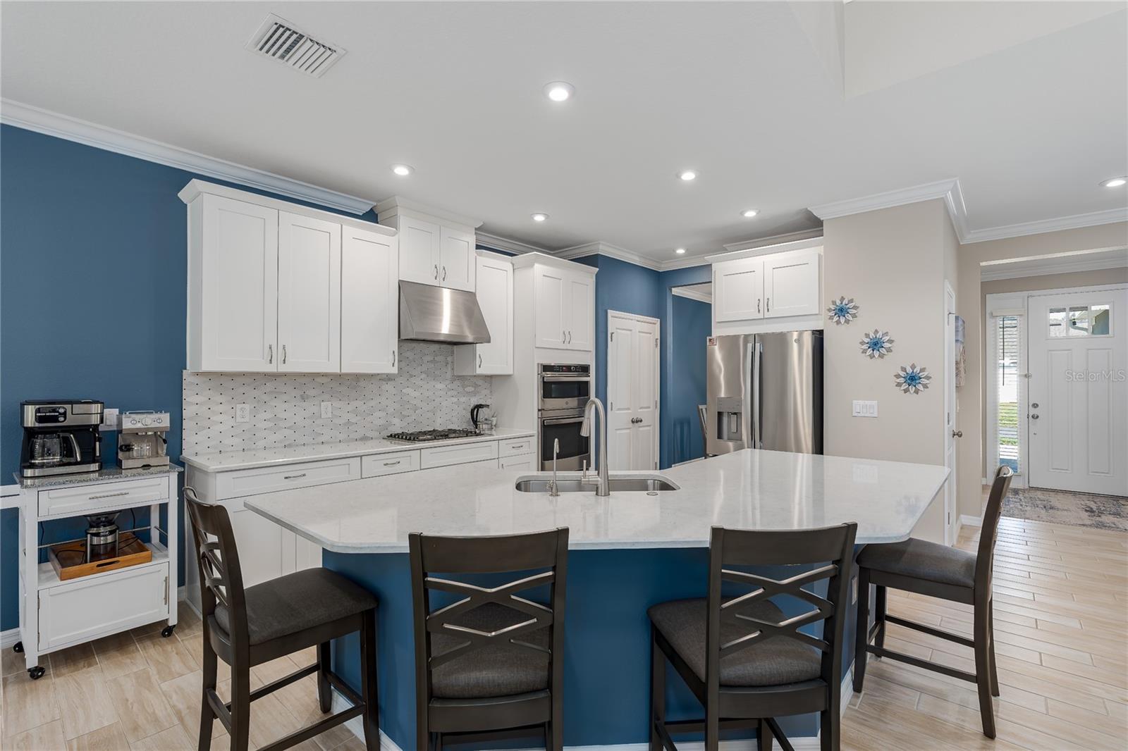 6017 MAIDENSTONE WAY, PALMETTO, FL, 34221