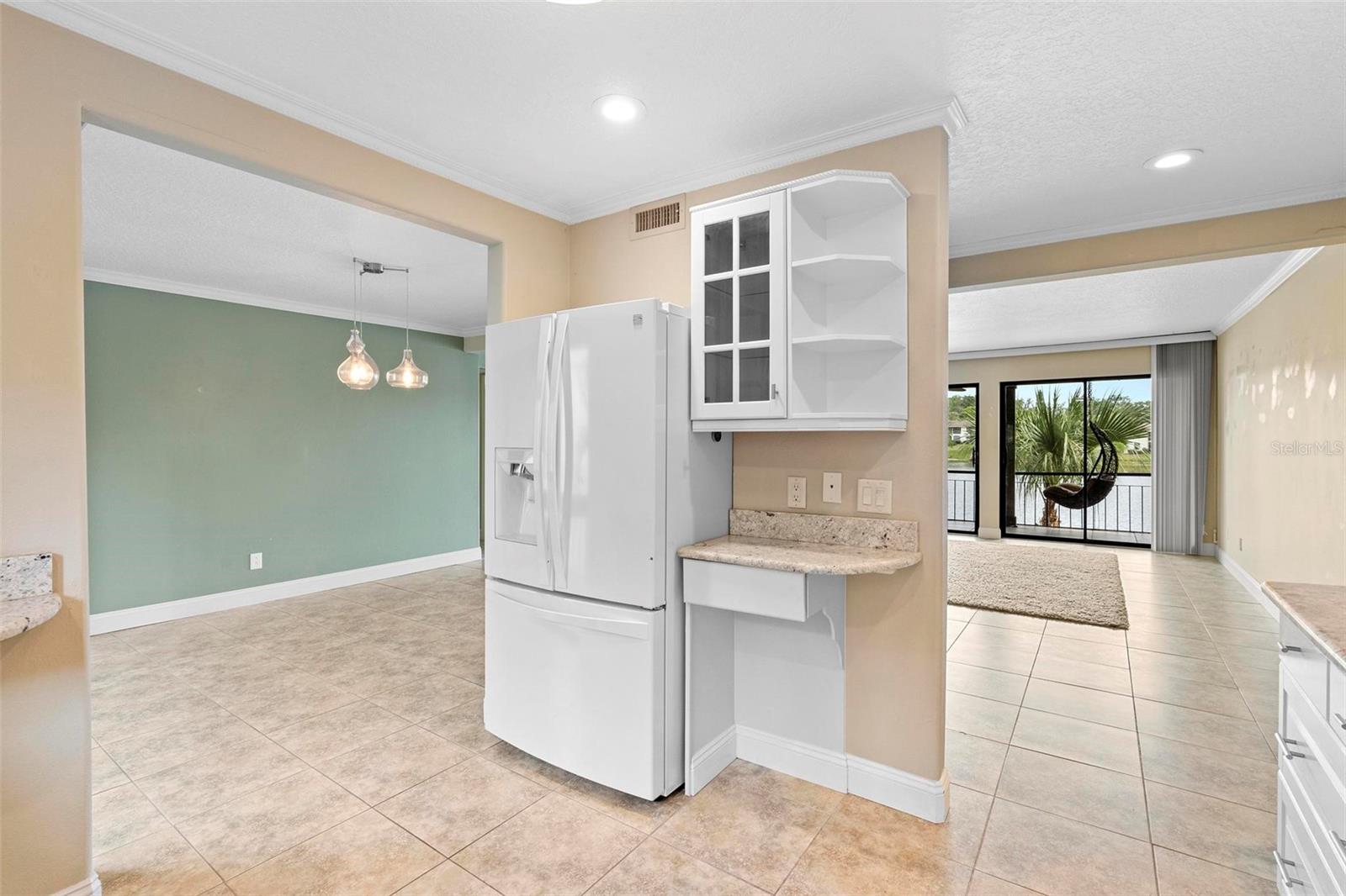 652 LAKE VILLAS DR #D, ALTAMONTE SPRINGS, FL, 32701