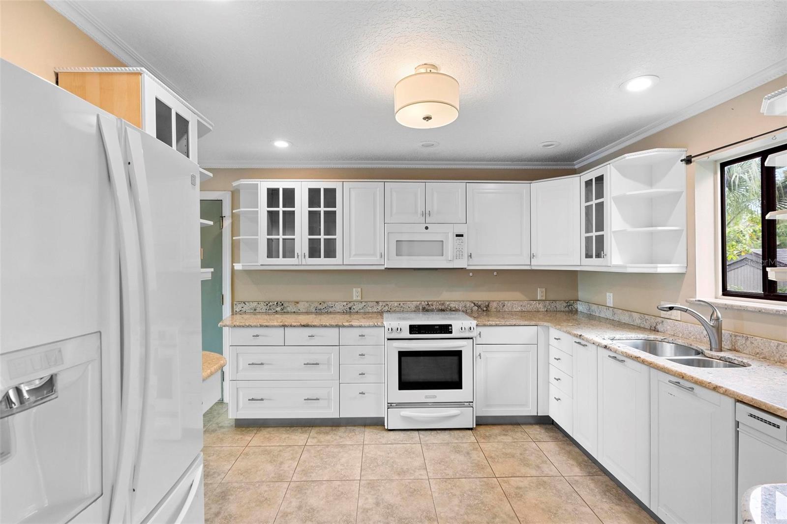 652 LAKE VILLAS DR #D, ALTAMONTE SPRINGS, FL, 32701