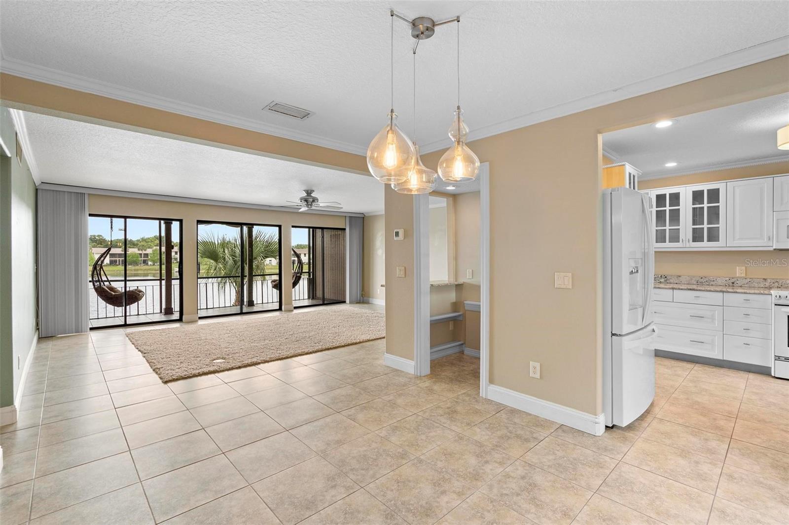 652 LAKE VILLAS DR #D, ALTAMONTE SPRINGS, FL, 32701