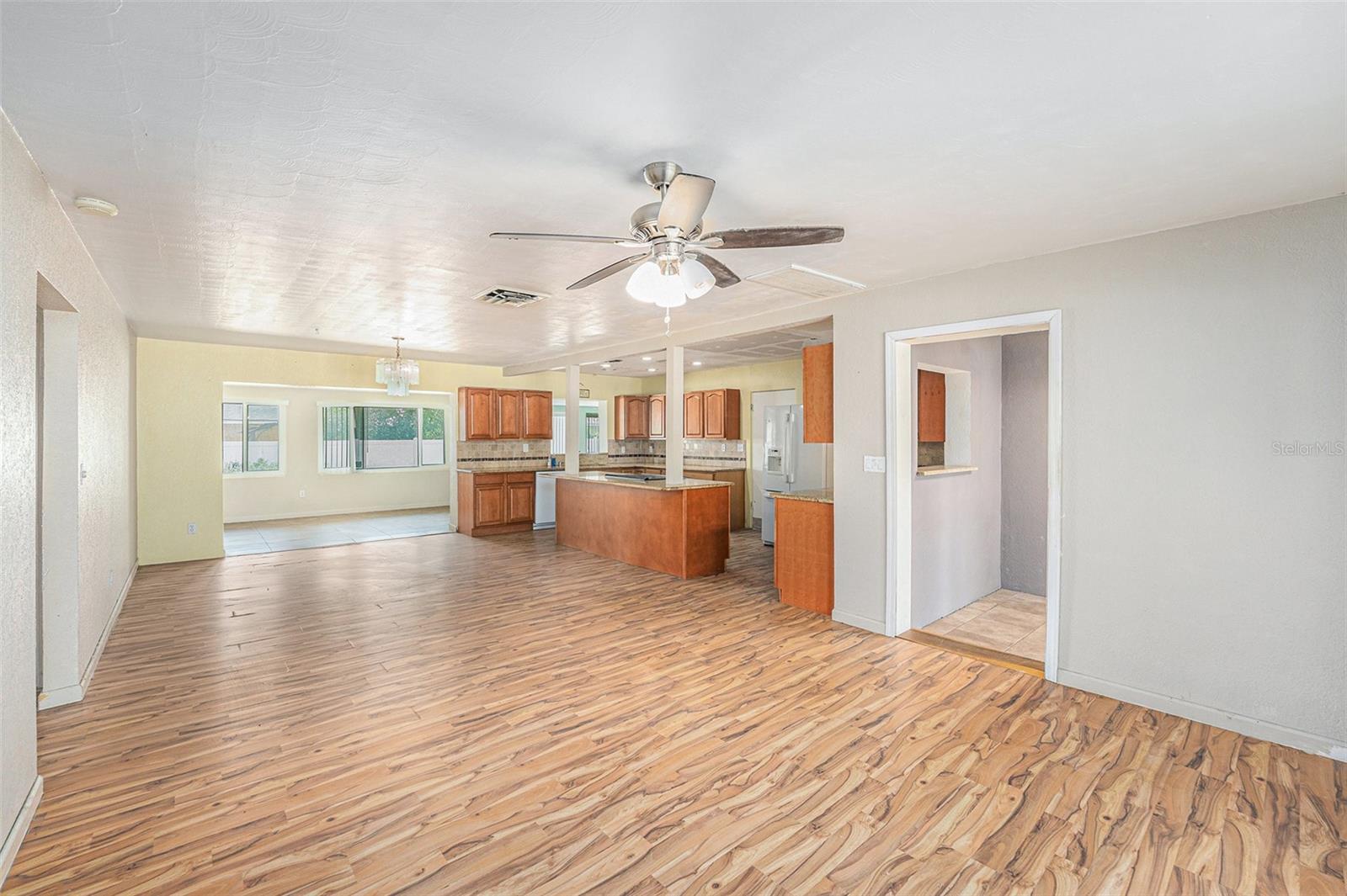 109 S NIMBUS AVE, CLEARWATER, FL, 33765