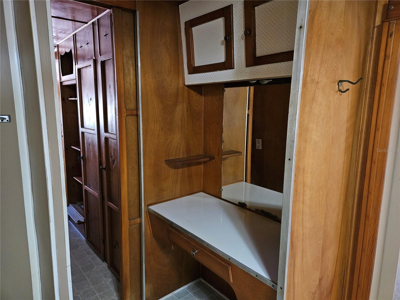 1424 LAKE SHORE DR, CASSELBERRY, FL, 32707