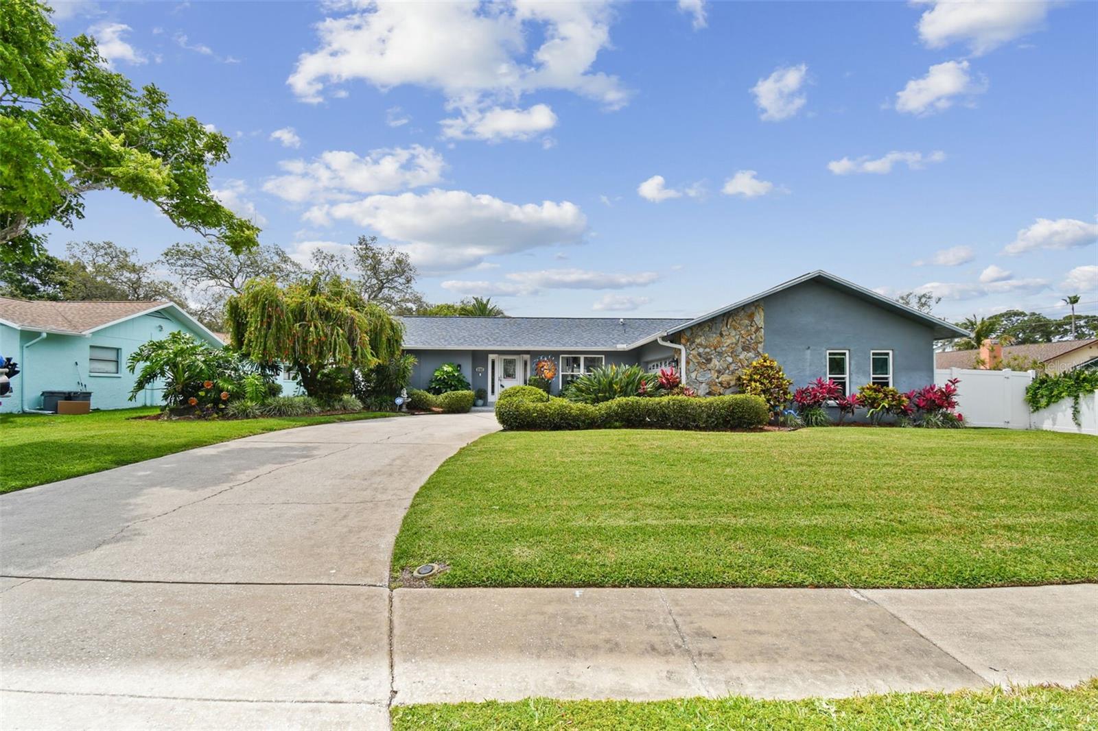 1509 POINSETTIA AVE, TARPON SPRINGS, FL, 34689