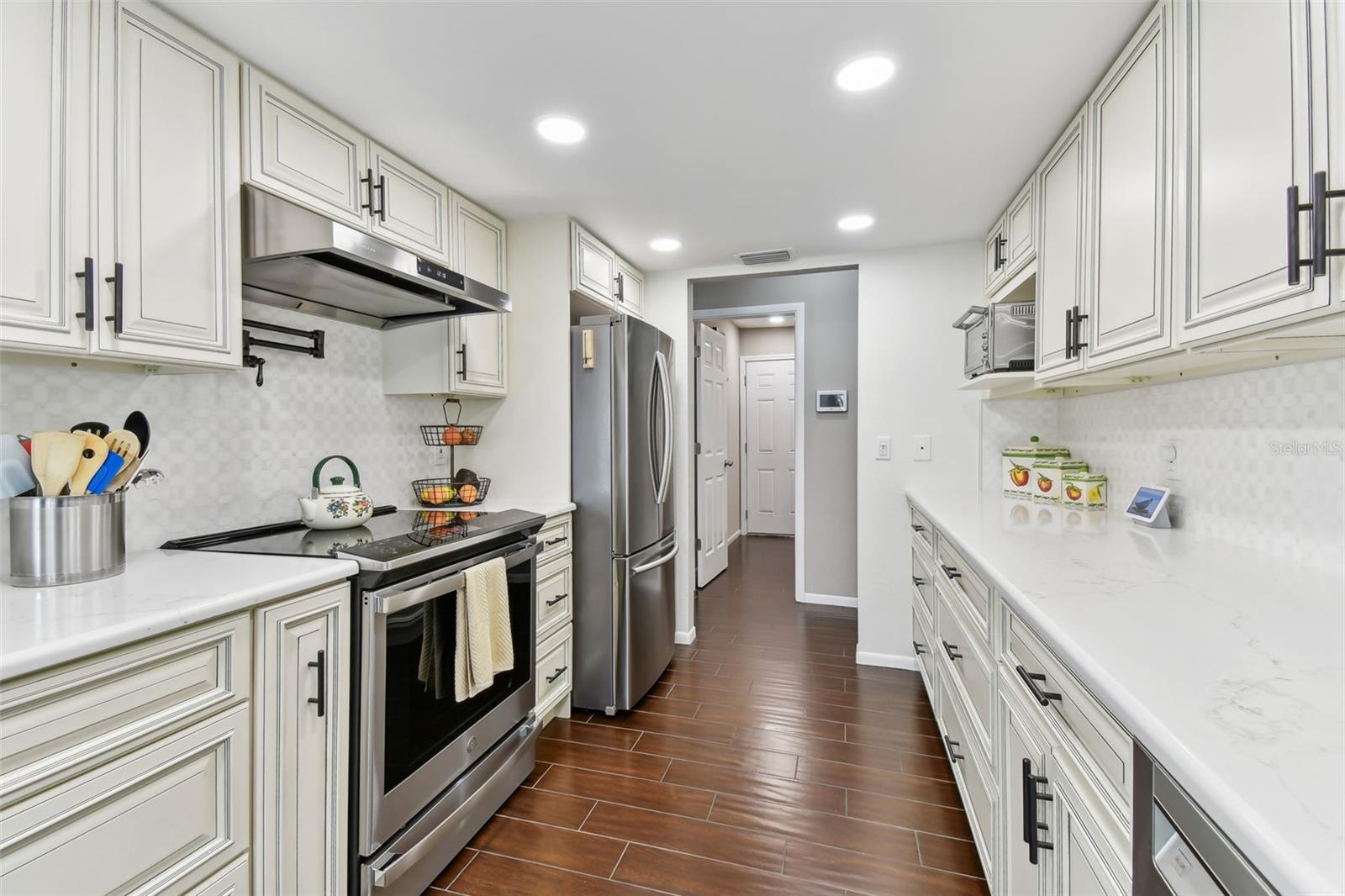 1509 POINSETTIA AVE, TARPON SPRINGS, FL, 34689