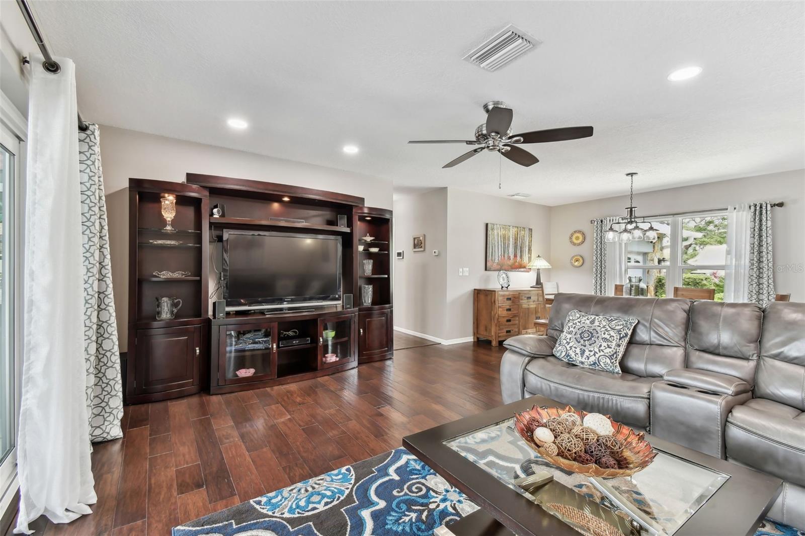 1509 POINSETTIA AVE, TARPON SPRINGS, FL, 34689