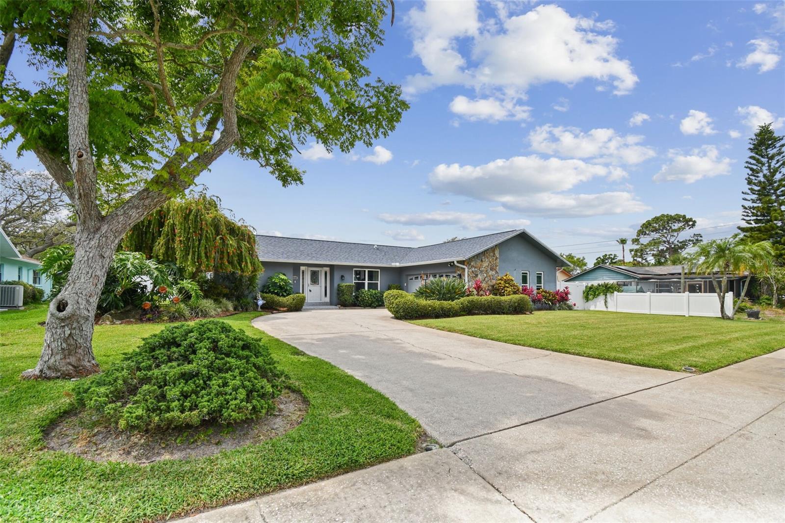 1509 POINSETTIA AVE, TARPON SPRINGS, FL, 34689