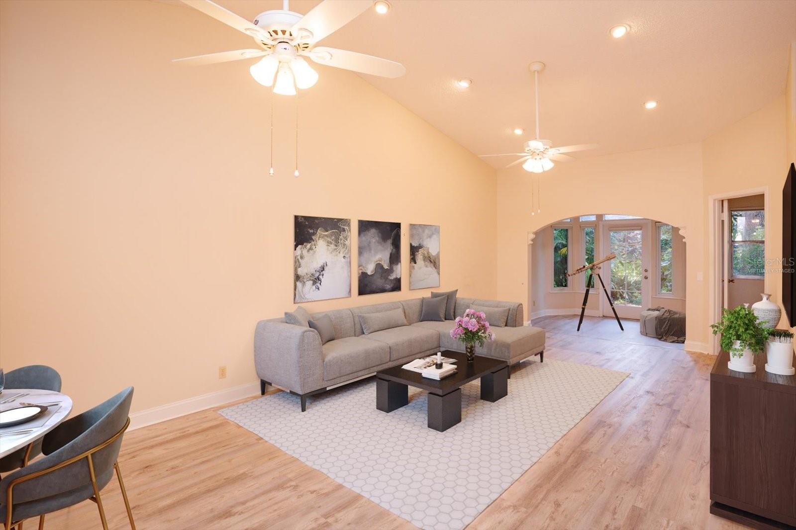 617 RED OAK CIR #121, ALTAMONTE SPRINGS, FL, 32701